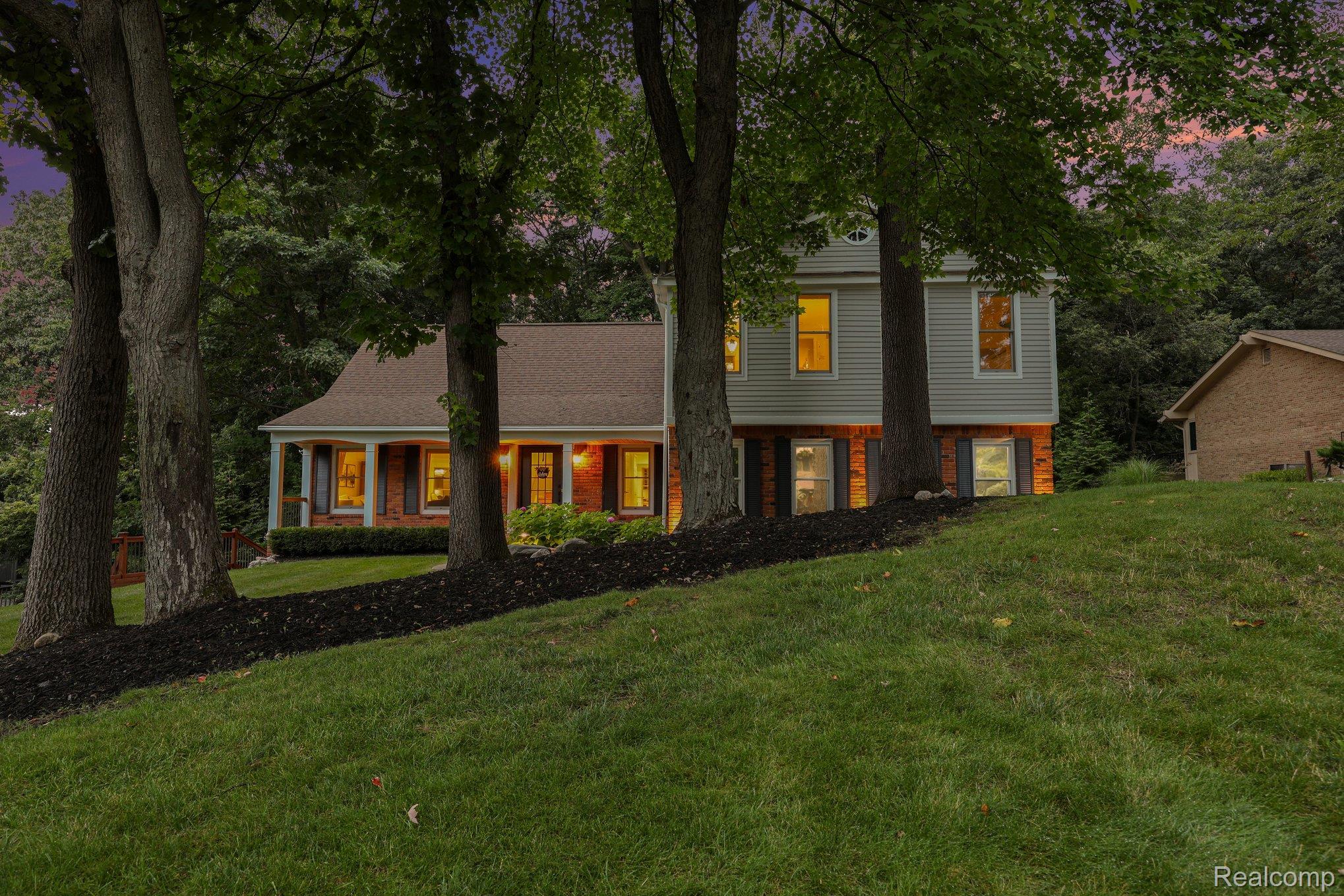 8265 Deerwood Road