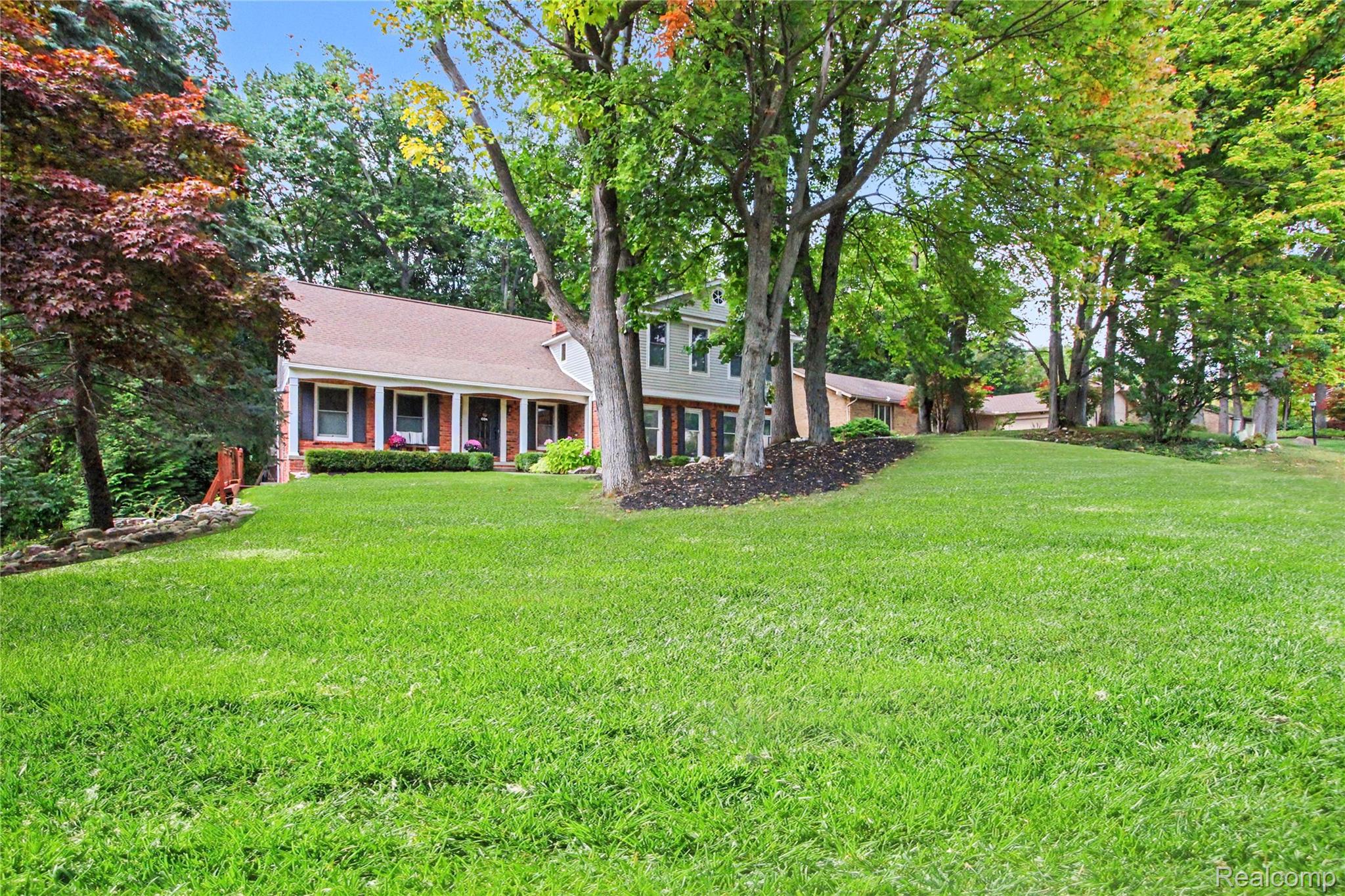 8265 Deerwood Road