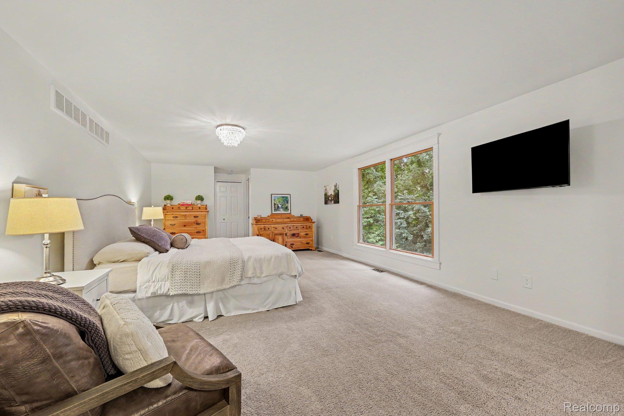 8265 Deerwood Road