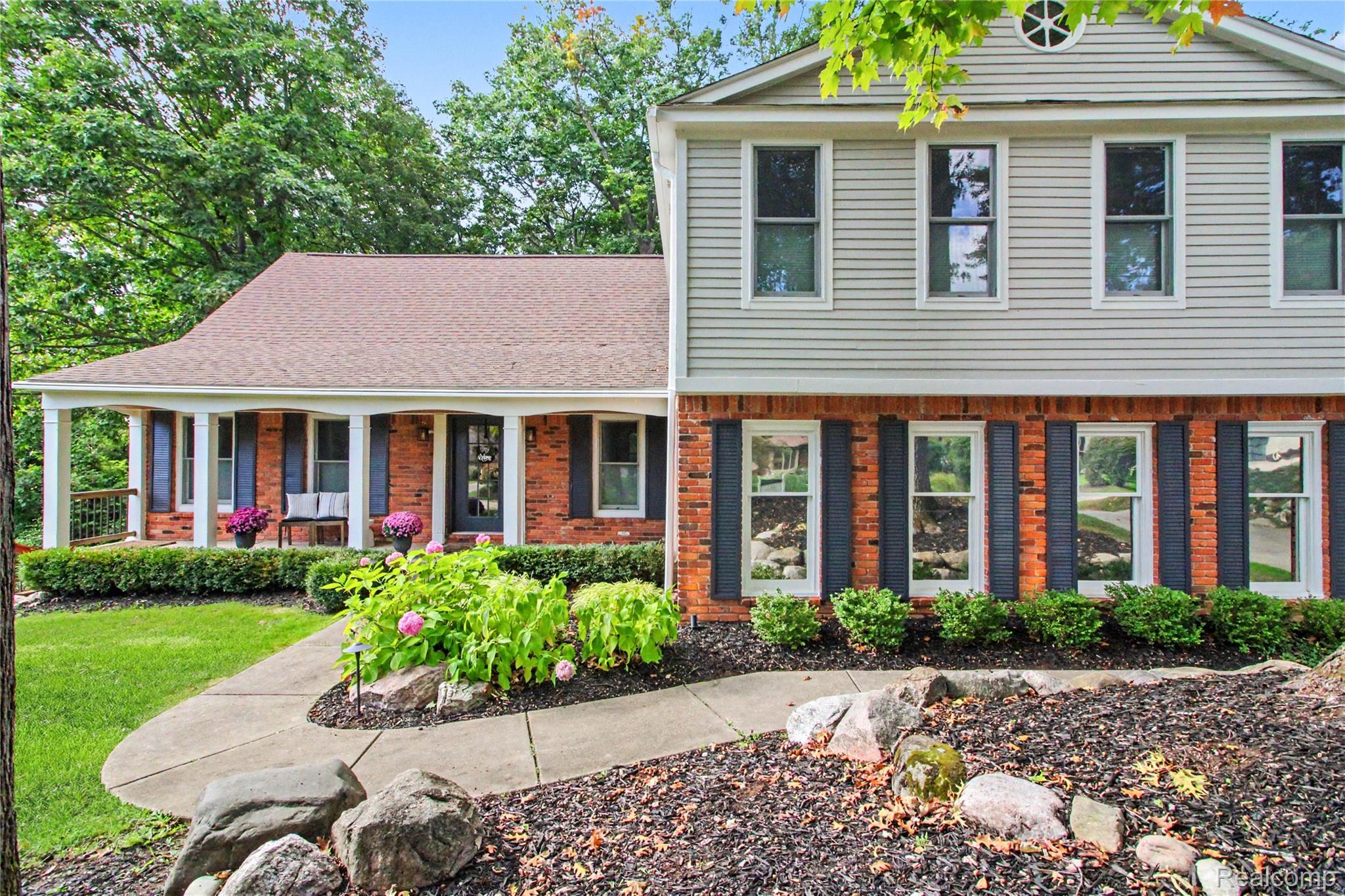 8265 Deerwood Road