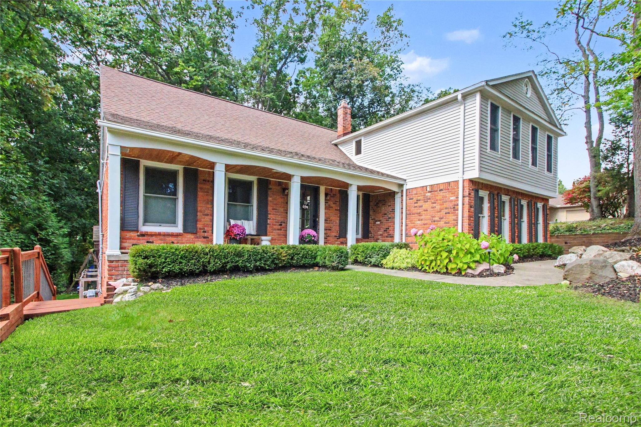 8265 Deerwood Road