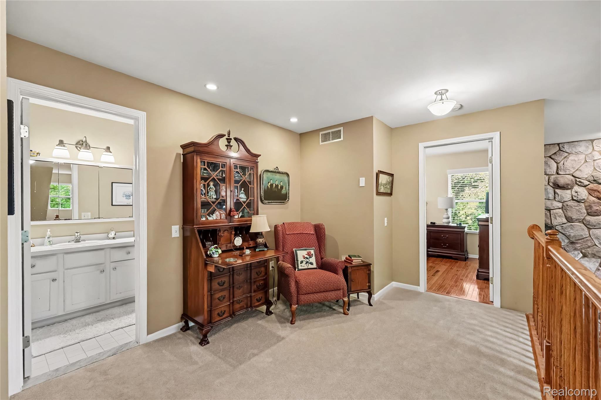 5169 Whipple Lake Road