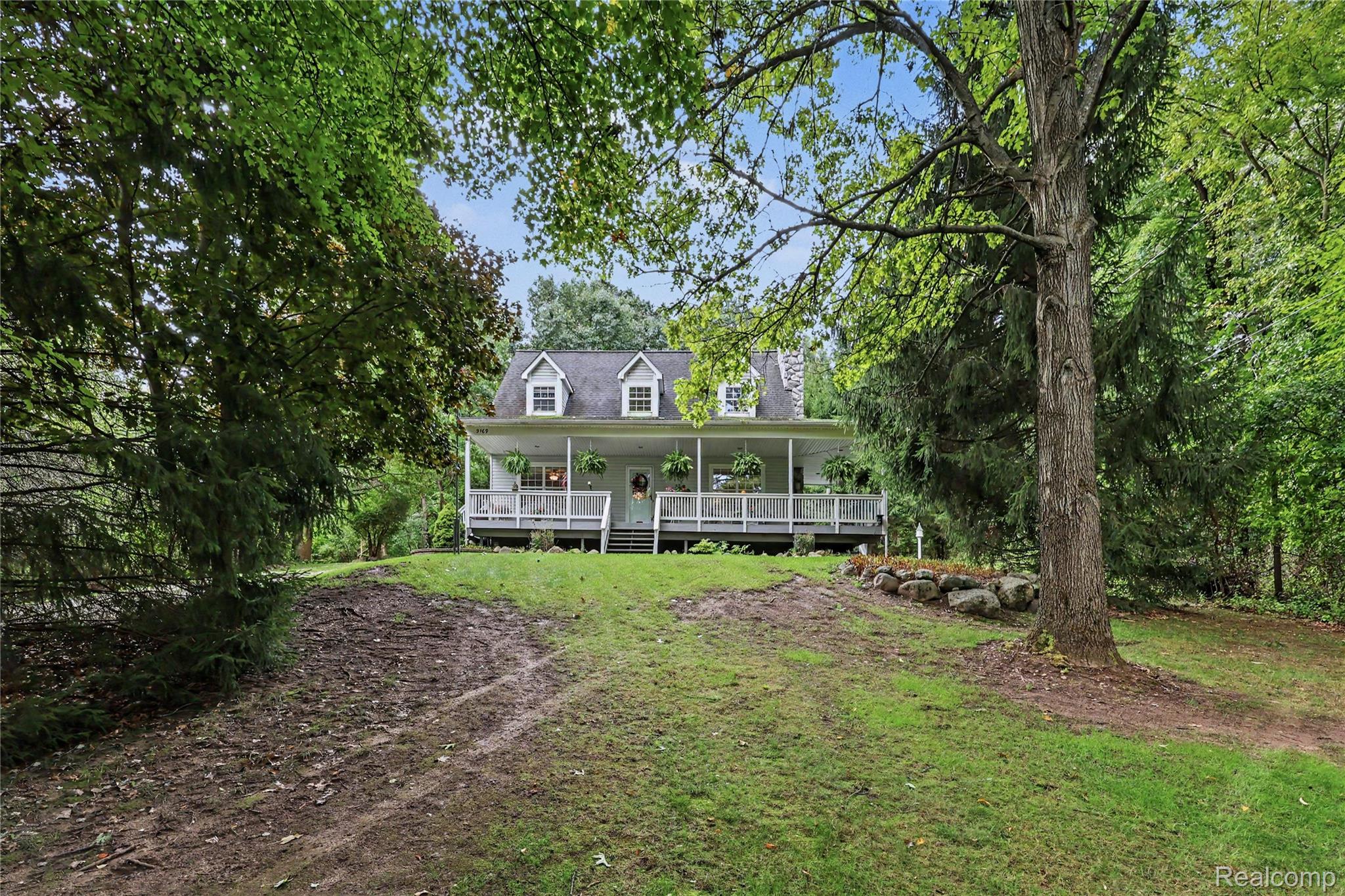 5169 Whipple Lake Road