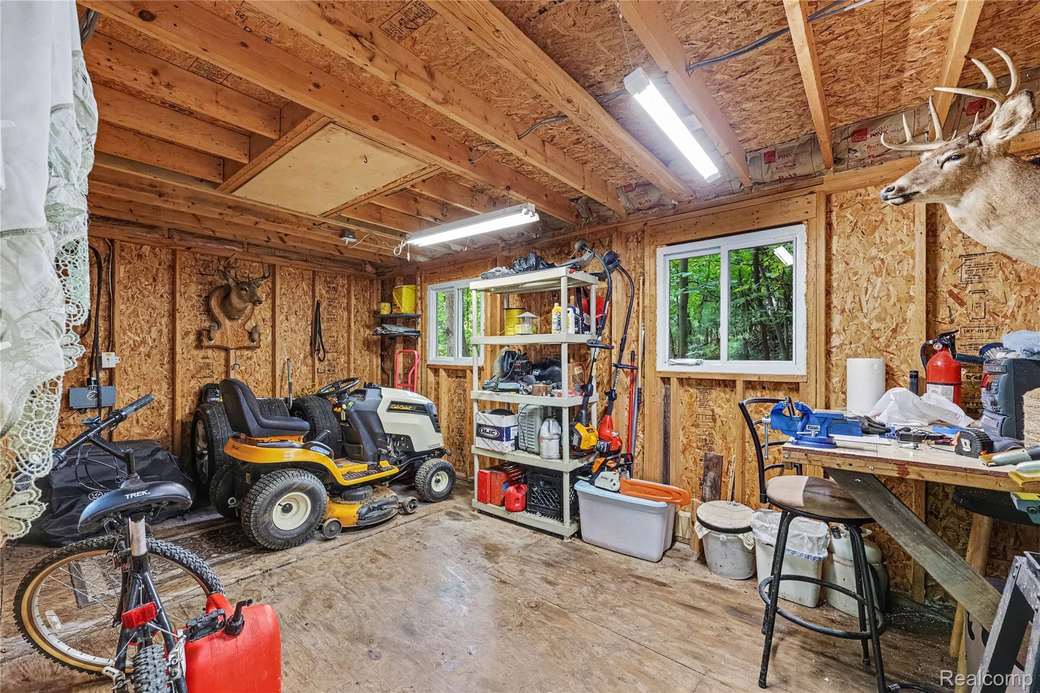 5169 Whipple Lake Road