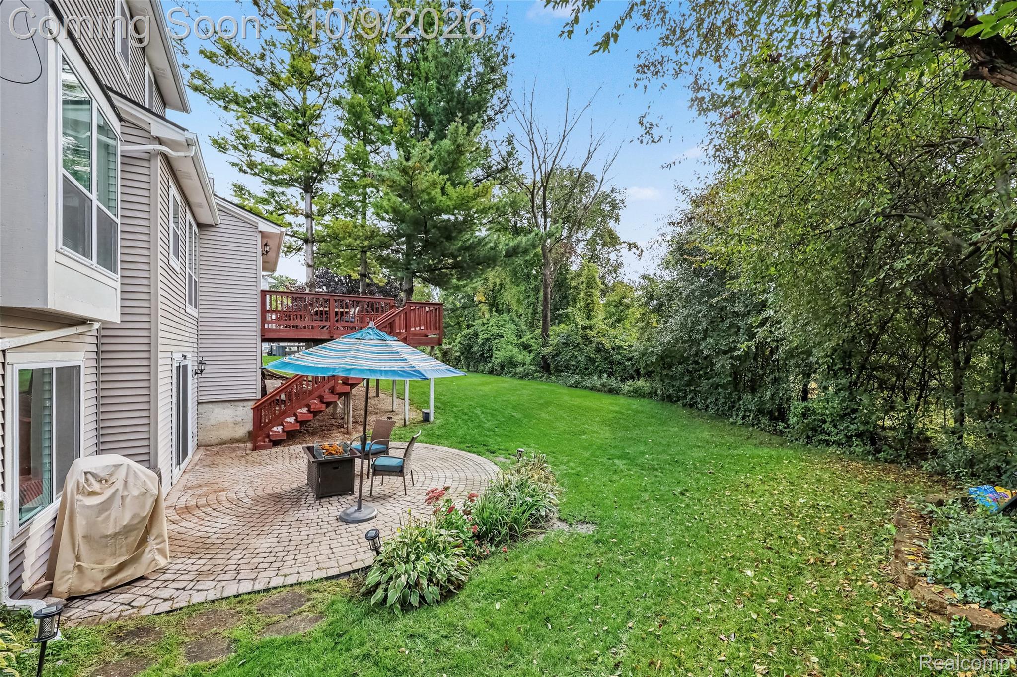 6113 Lake Waldon Drive
