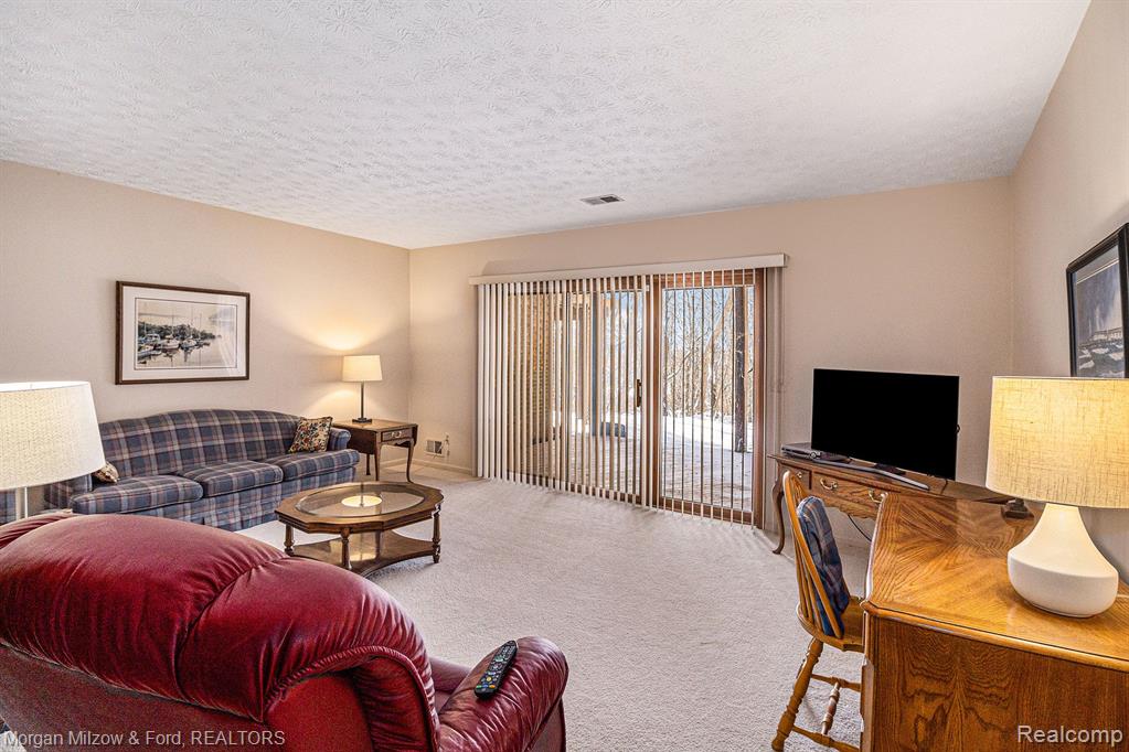 5057 Timberway Trail