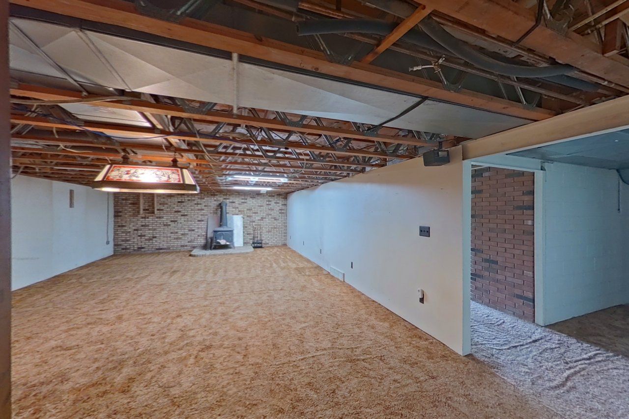 6523 Ellinwood Drive