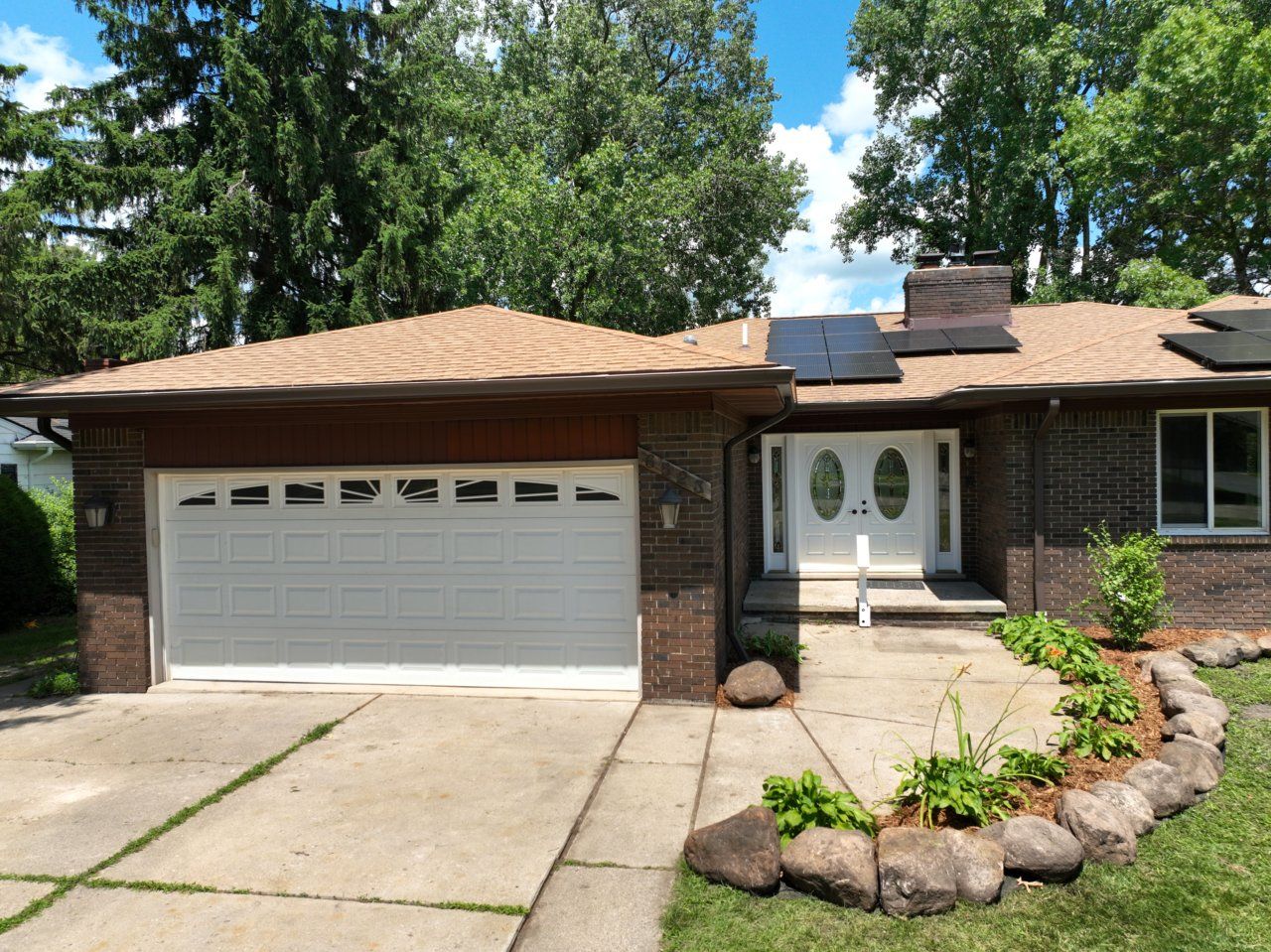 6523 Ellinwood Drive