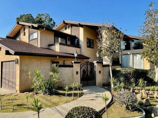 26225 Club Drive