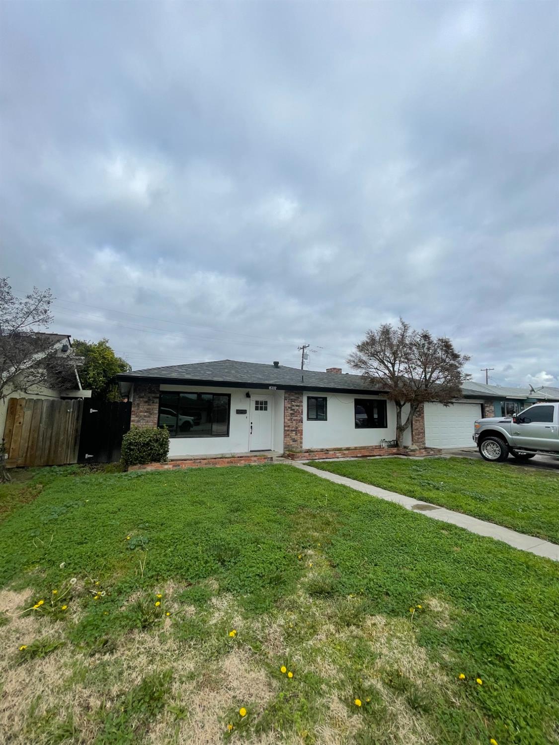 15332 W San Joaquin Avenue
