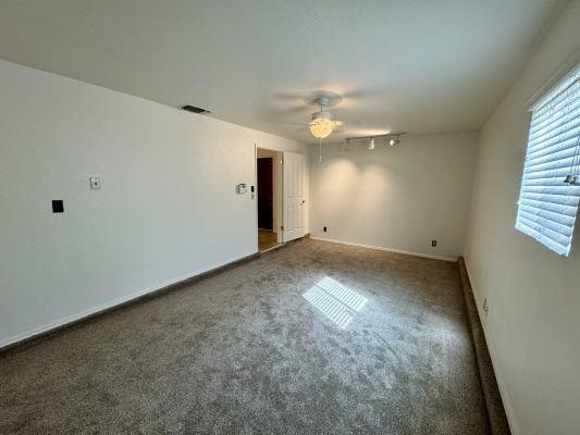 709 S 8th Street