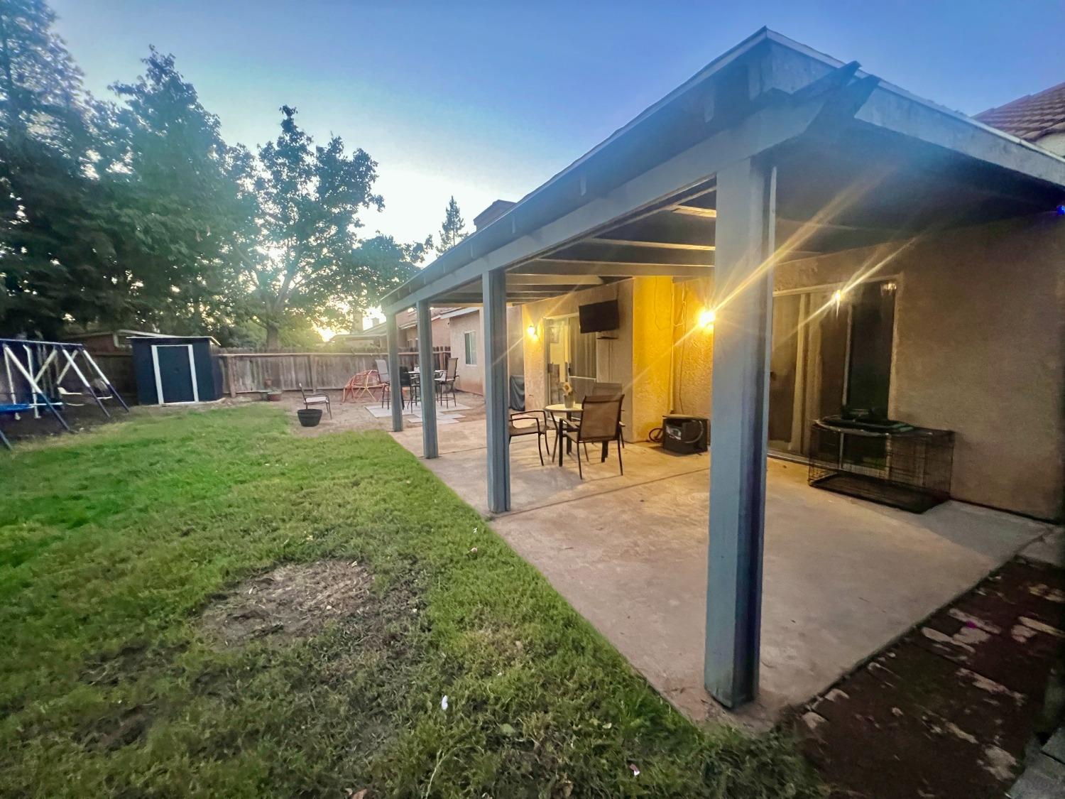 2697 E Skyview Avenue