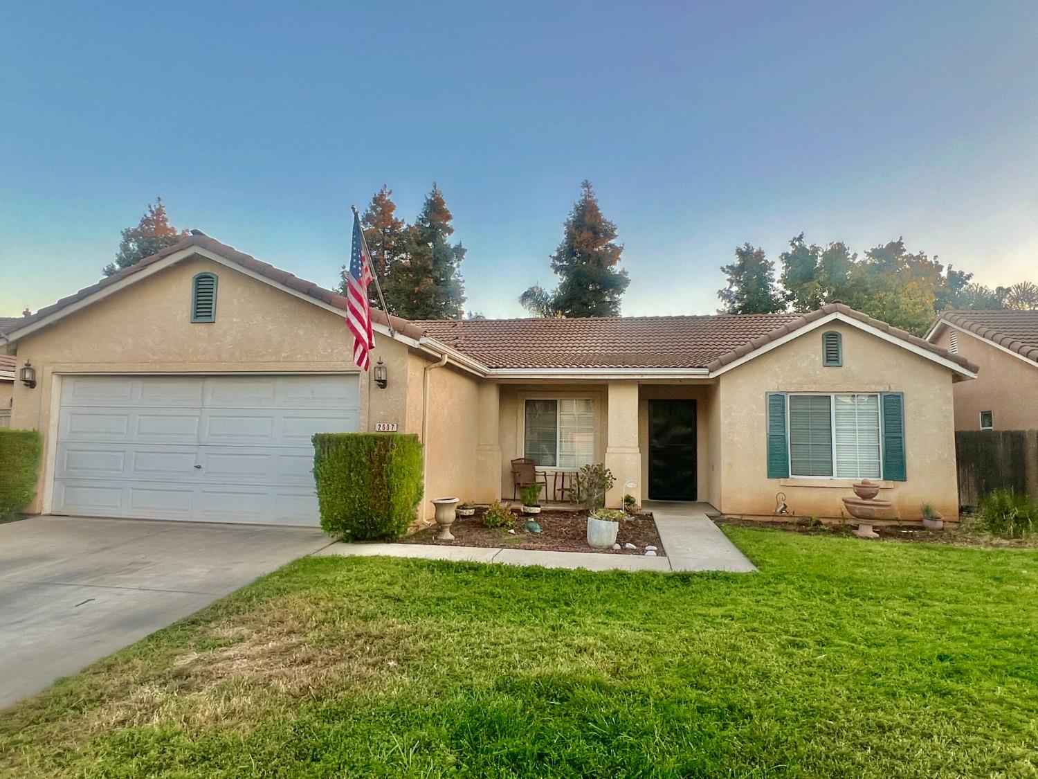 2697 E Skyview Avenue