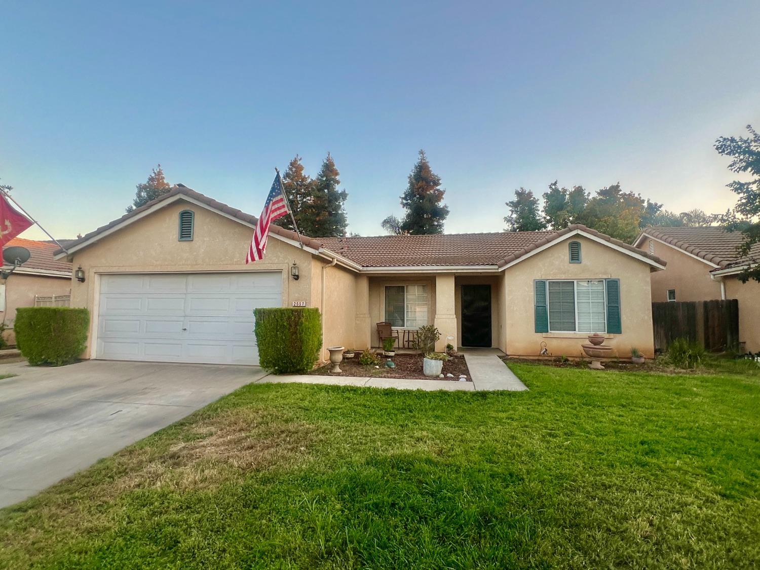 2697 E Skyview Avenue
