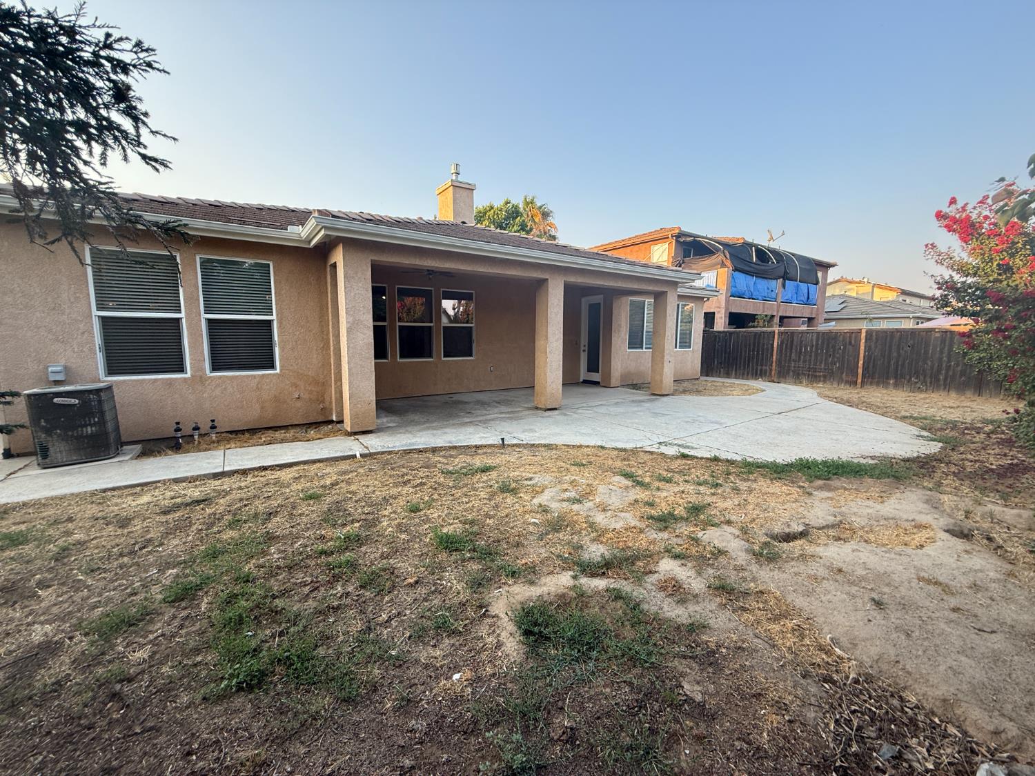 2817 Almond Avenue