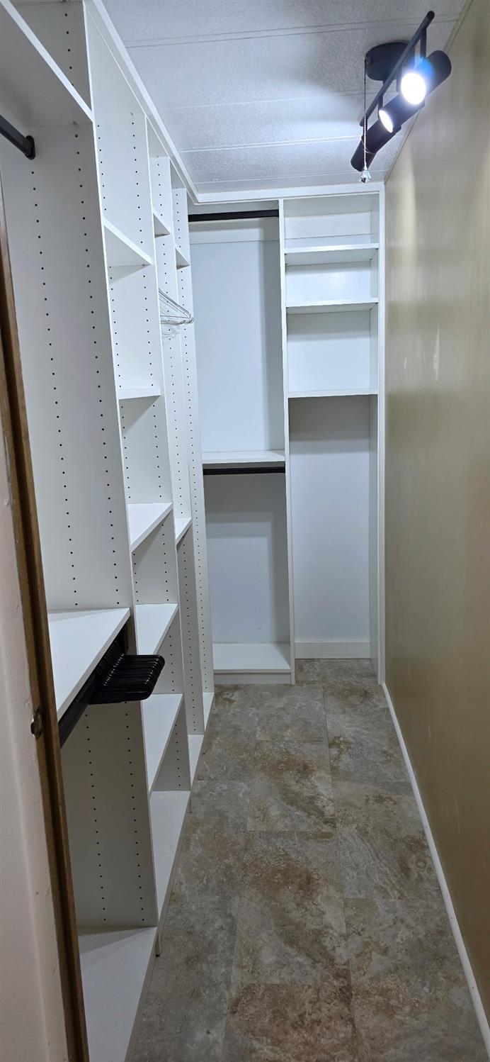 37314 Mistletoe Road