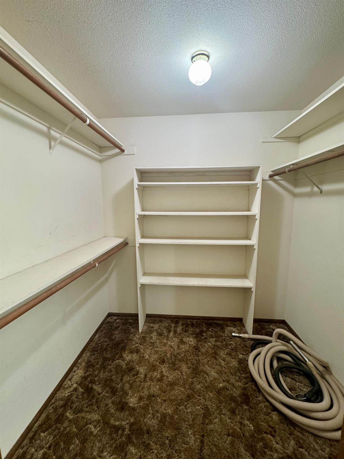 17617 W Belmont Avenue