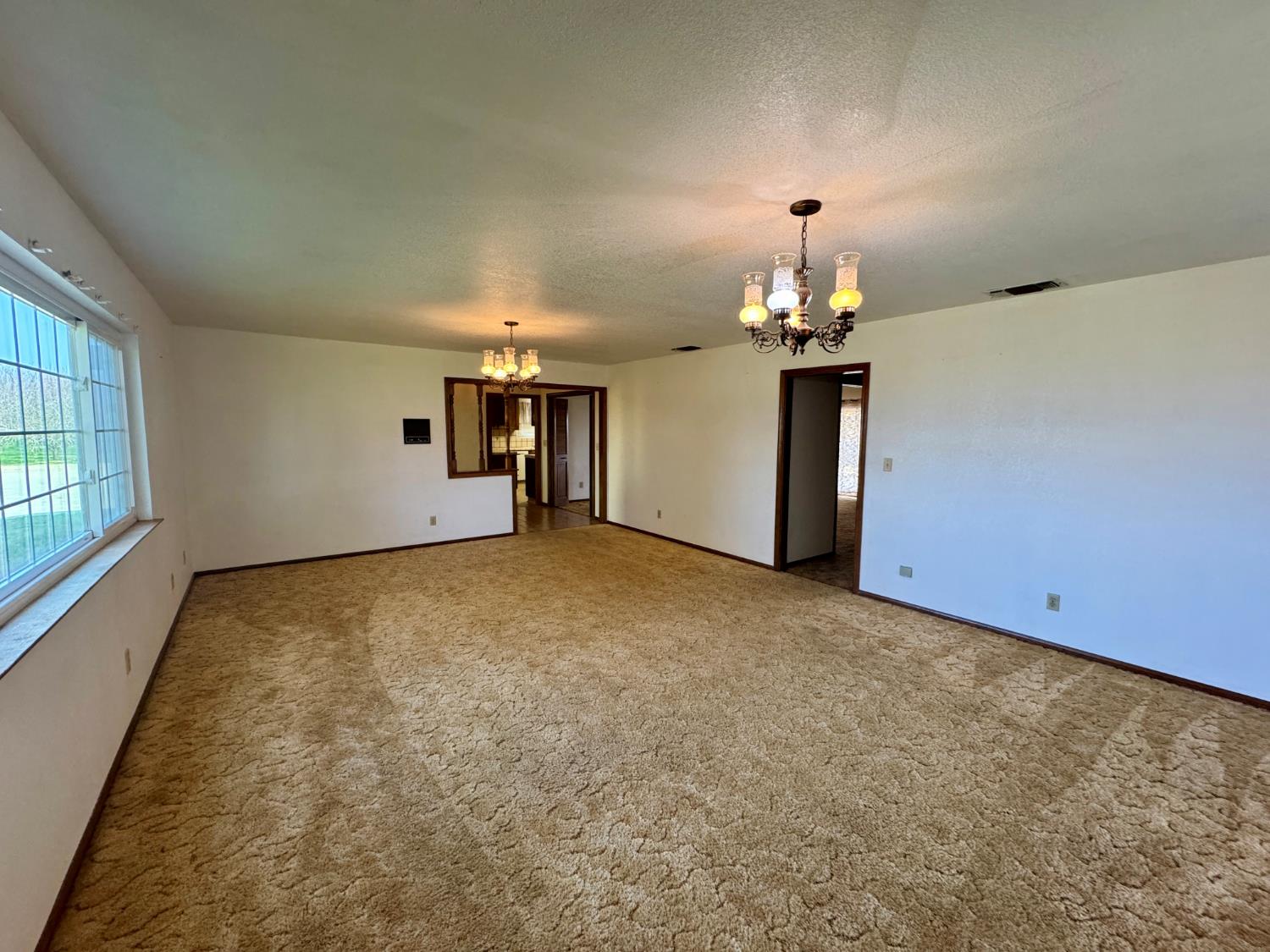 17617 W Belmont Avenue