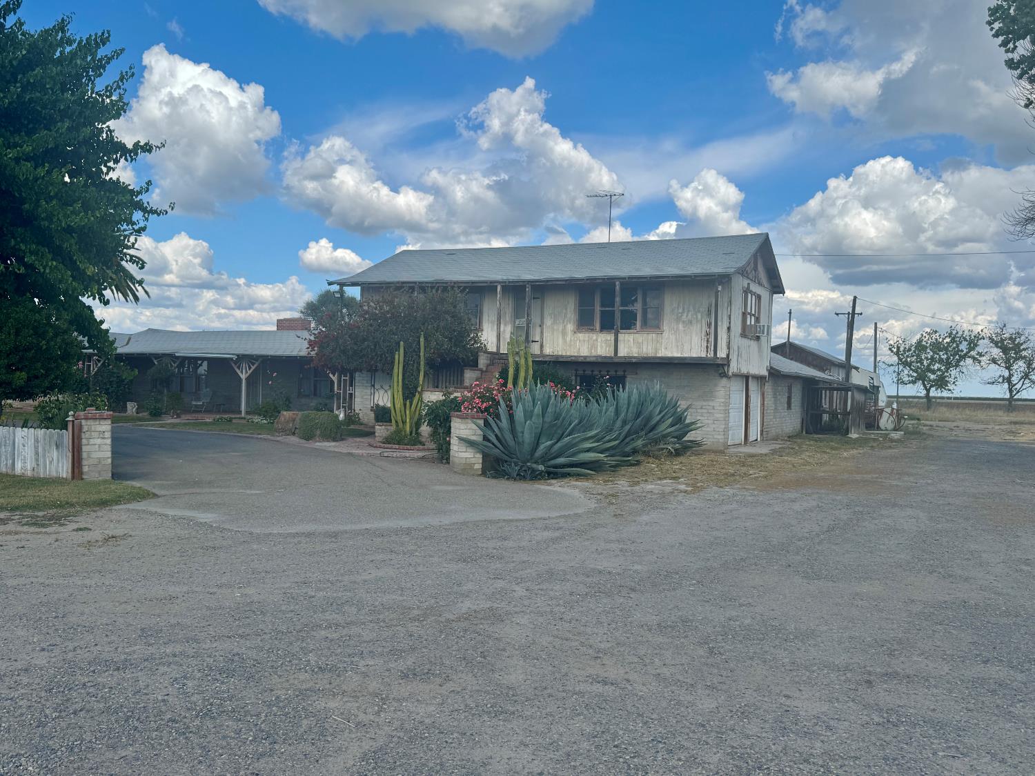 15326 S Dickenson Avenue