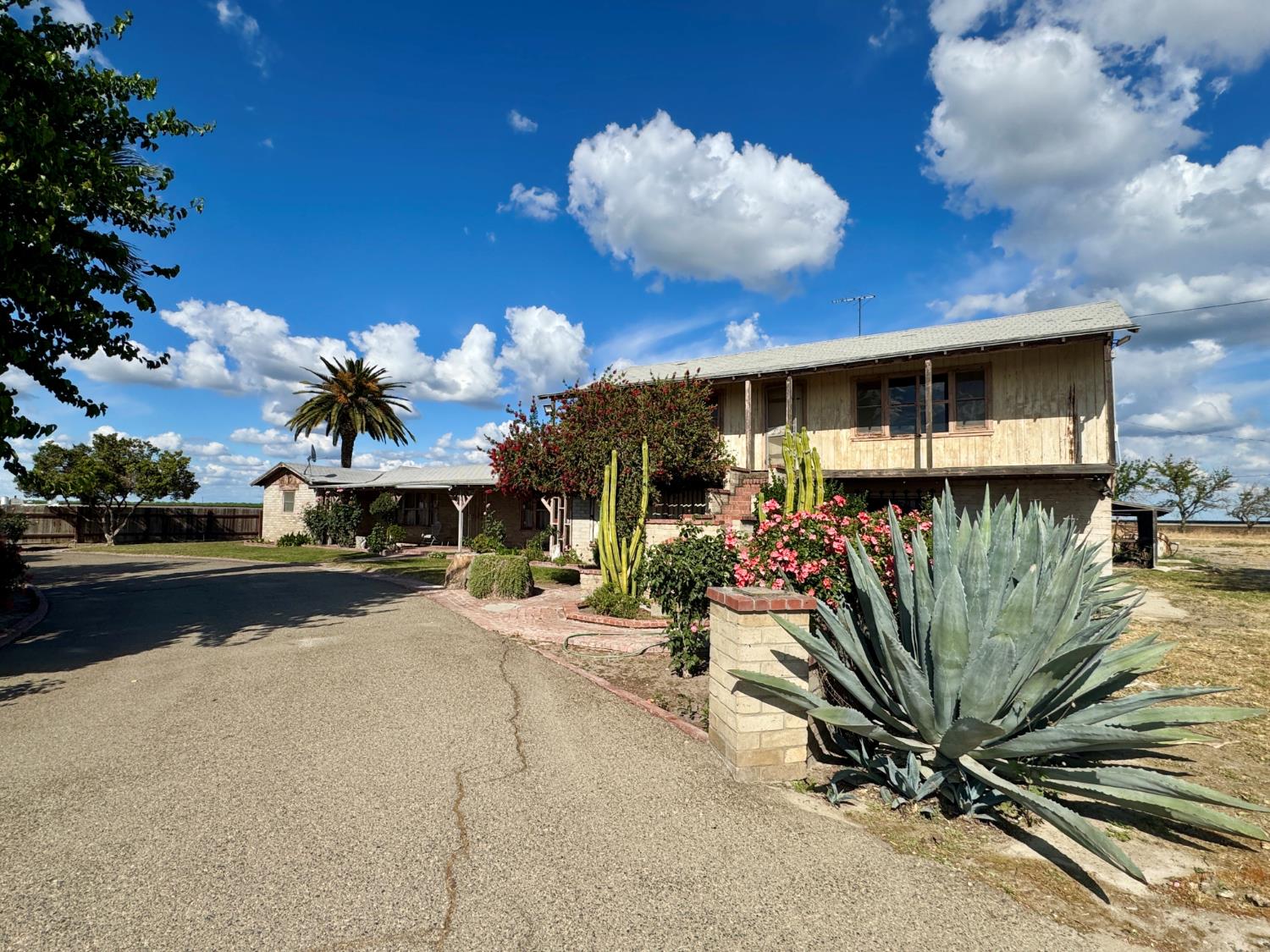 15326 S Dickenson Avenue