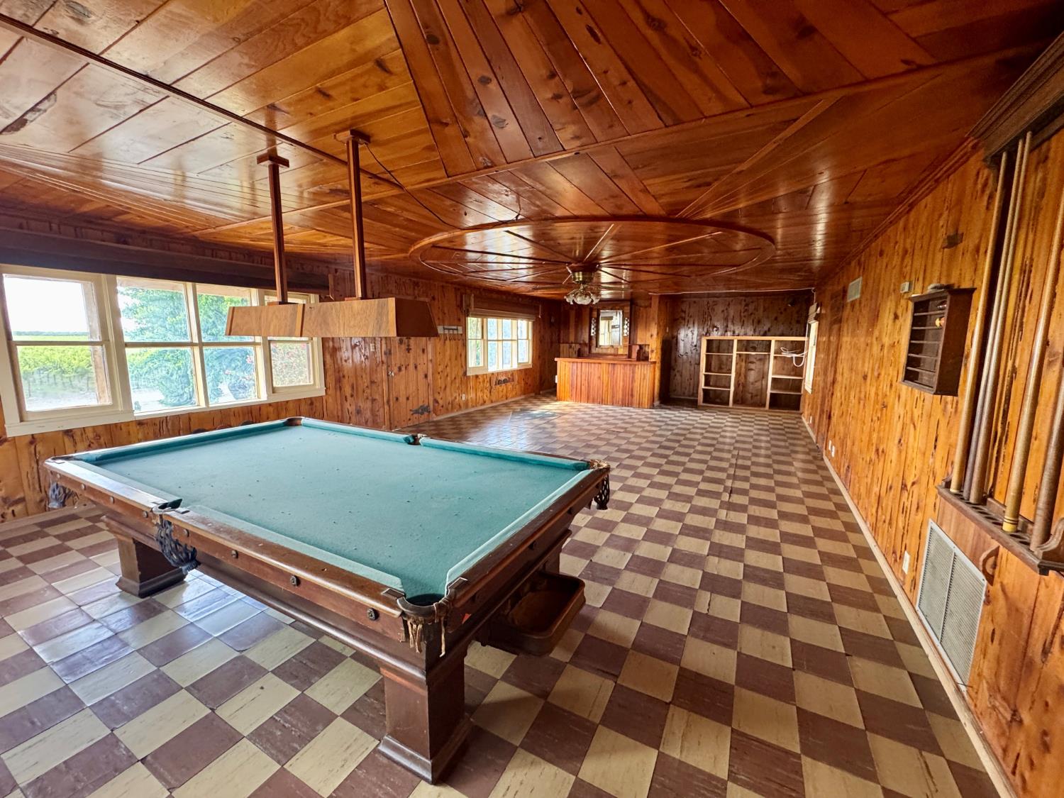 15326 S Dickenson Avenue