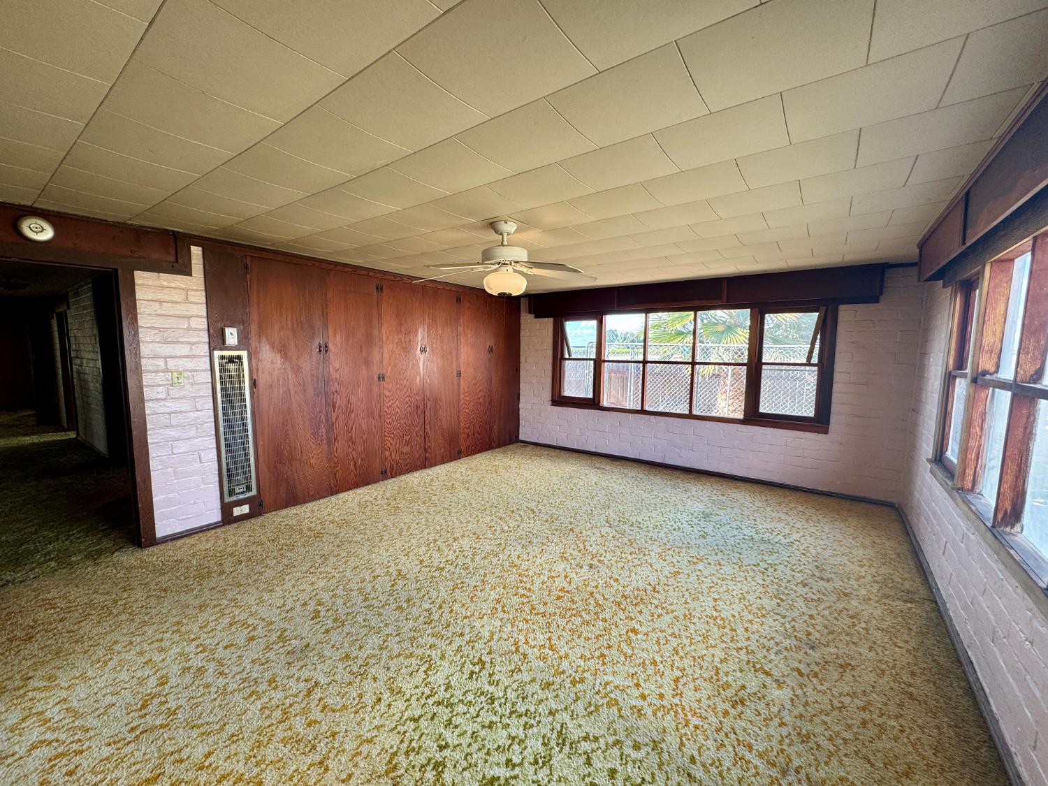 15326 S Dickenson Avenue