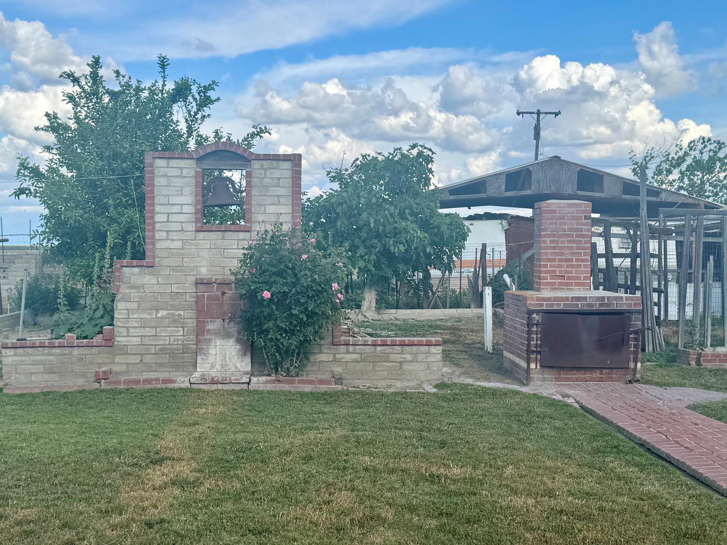 15326 S Dickenson Avenue