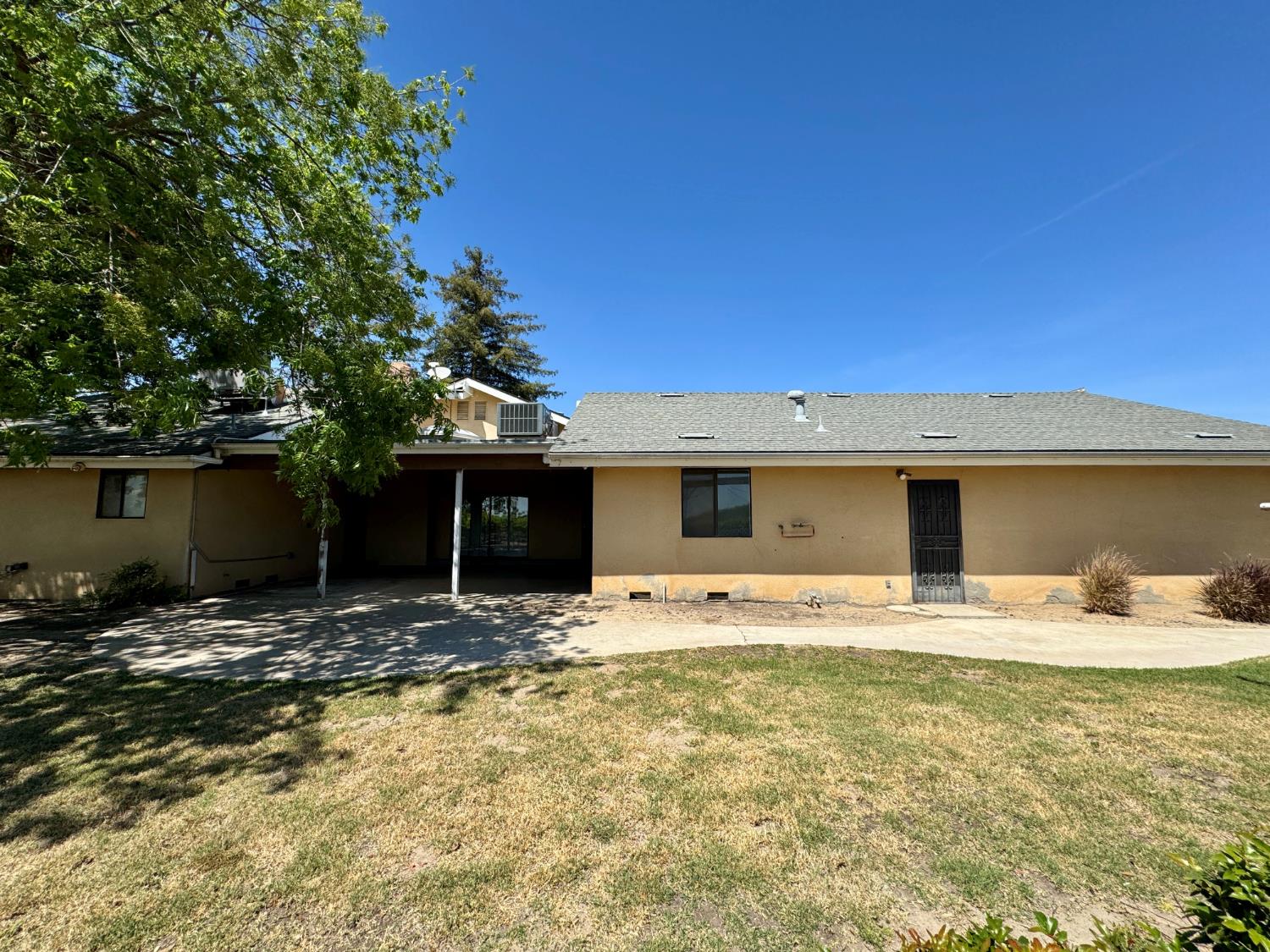 17617 W Belmont Avenue