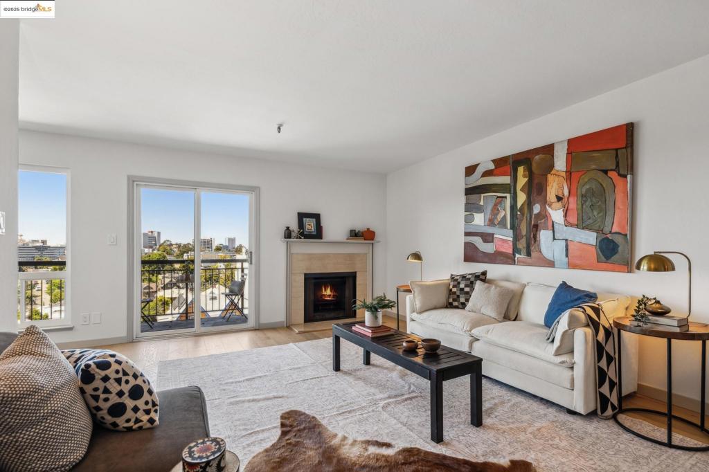 325 Vernon St 301