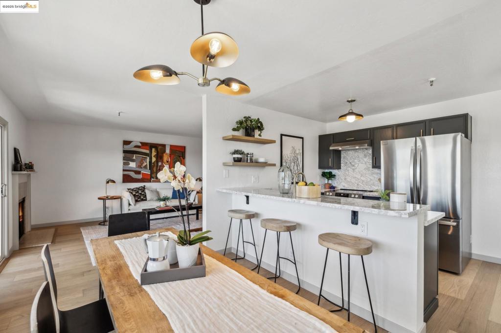 325 Vernon St 301