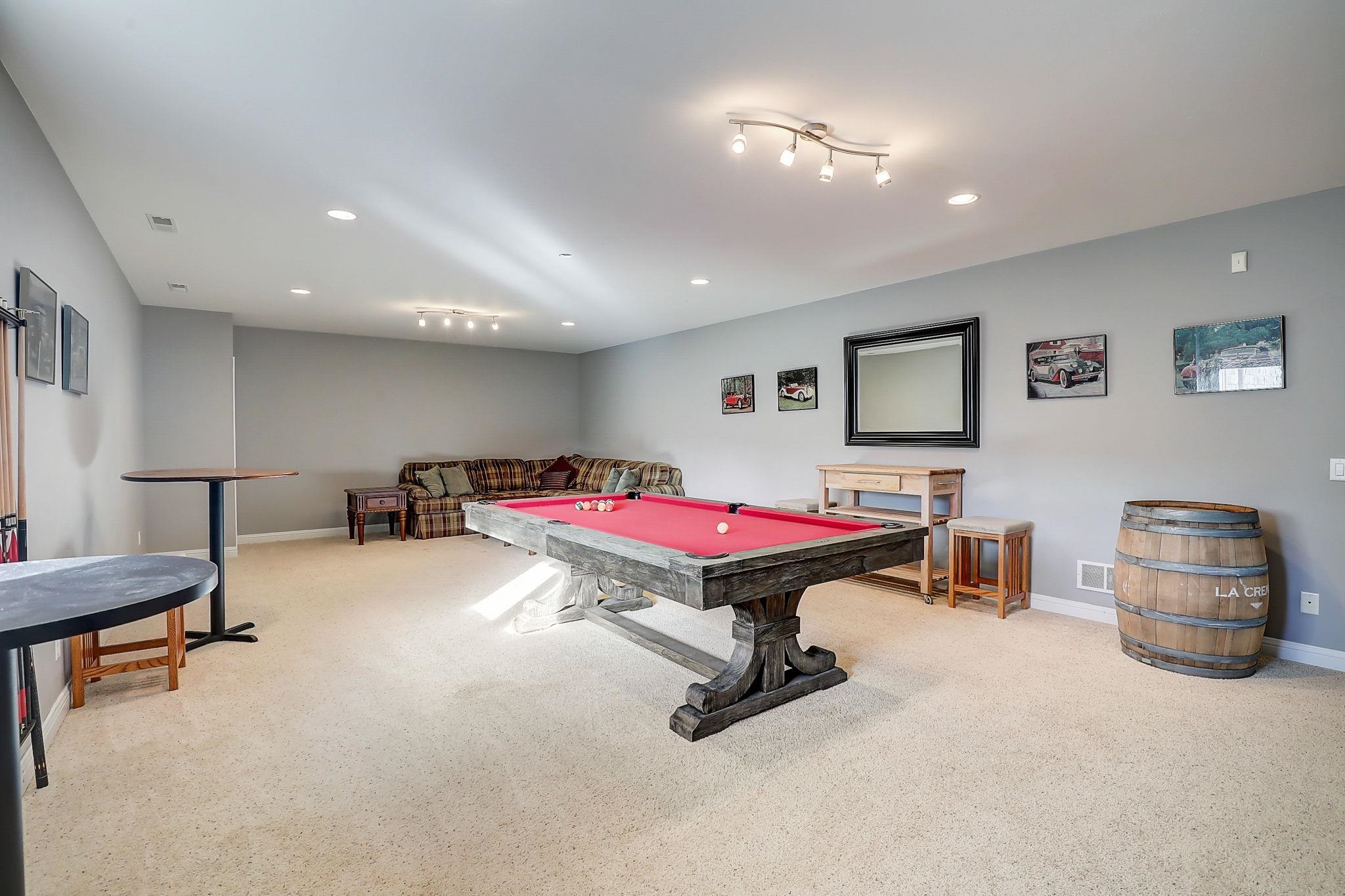 1806 Hidden Hill Drive