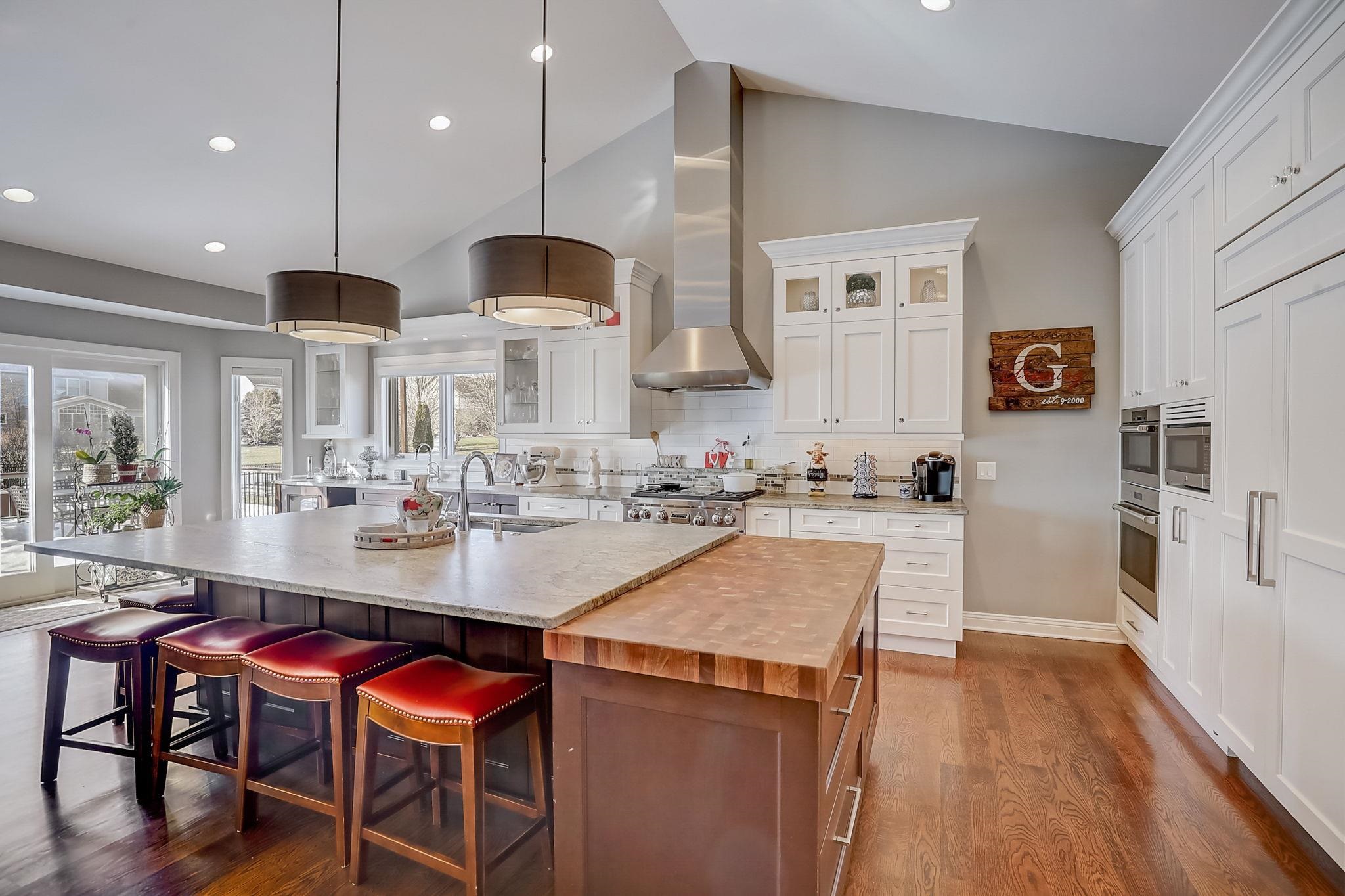 1806 Hidden Hill Drive