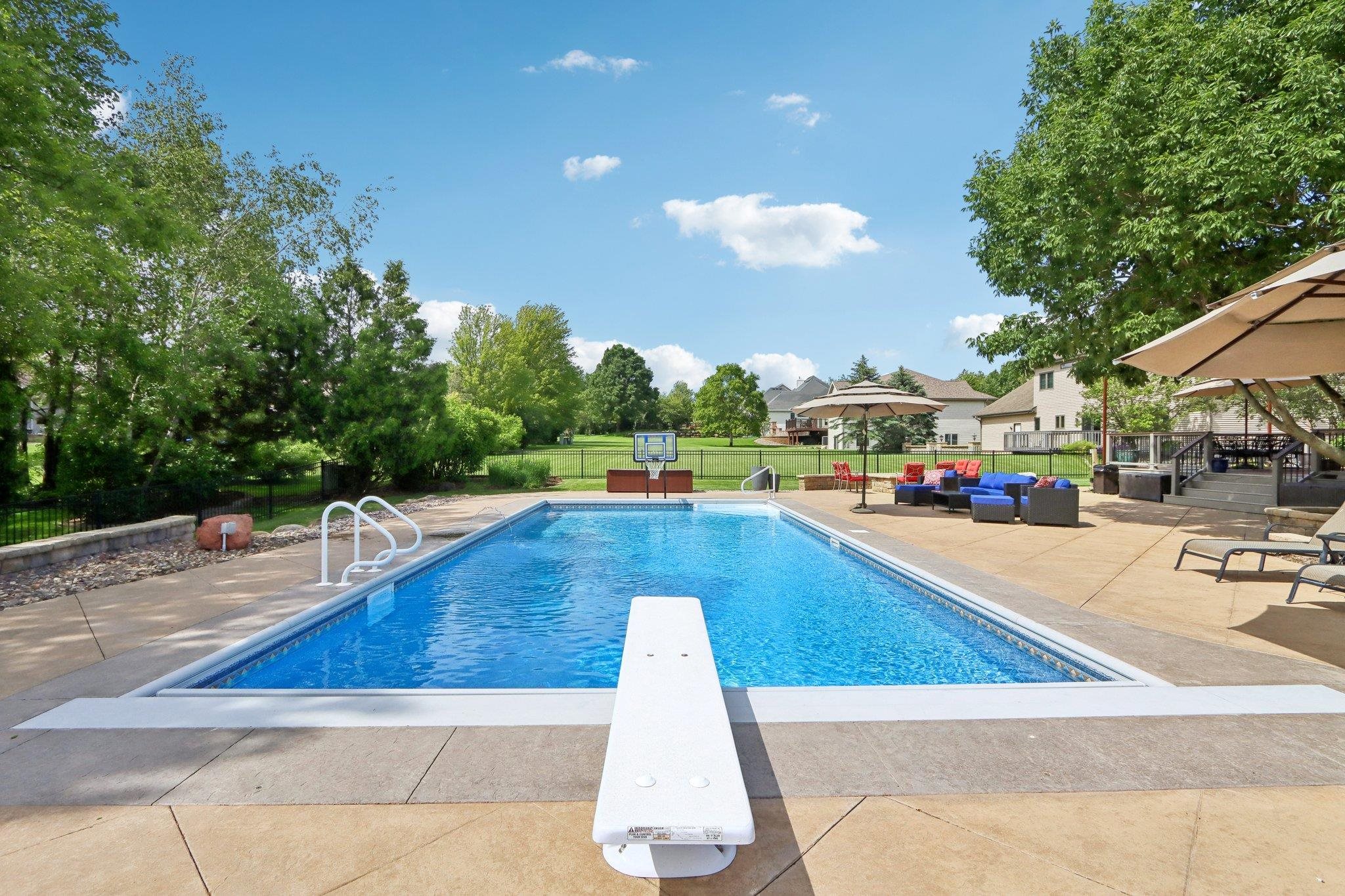 1806 Hidden Hill Drive