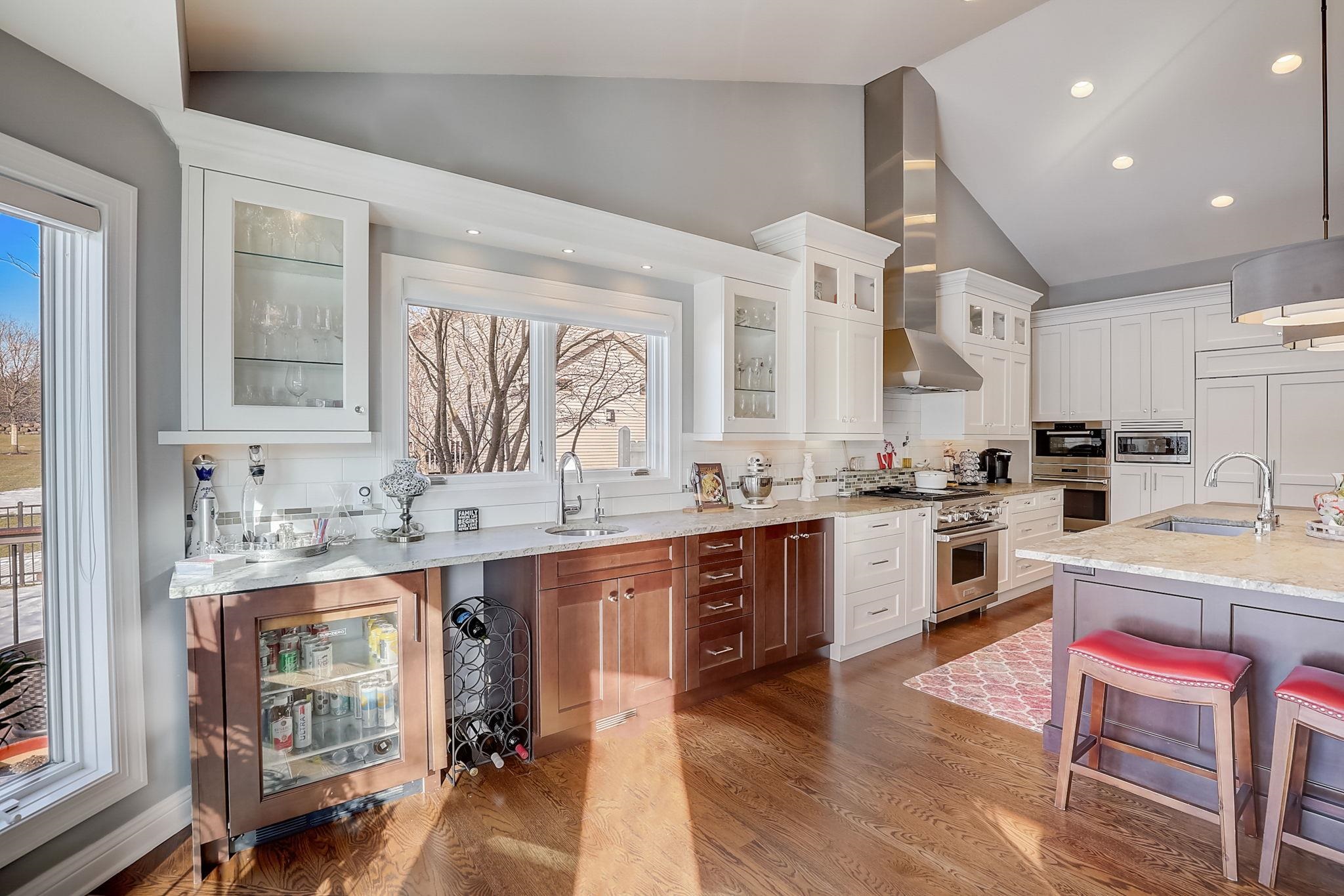1806 Hidden Hill Drive