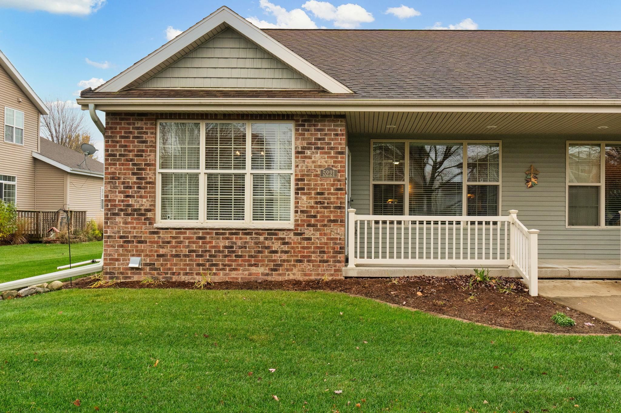 5221 Teaberry Lane