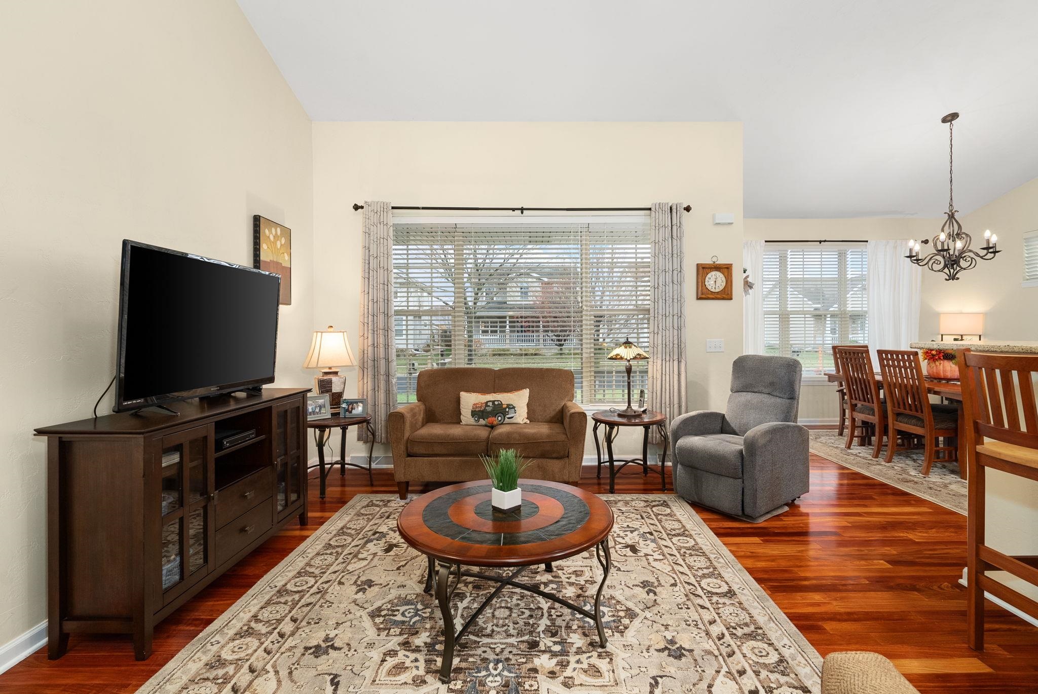 5221 Teaberry Lane