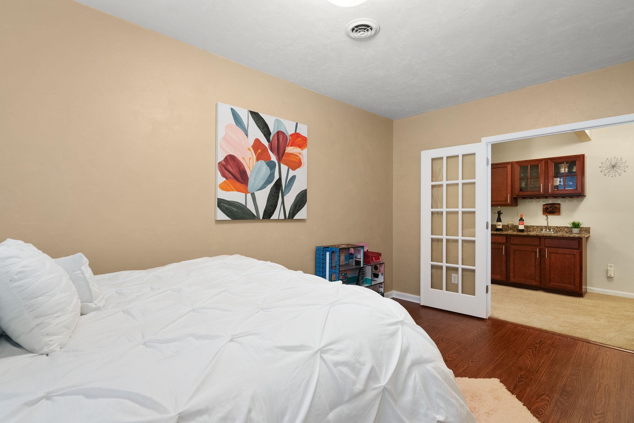 5221 Teaberry Lane
