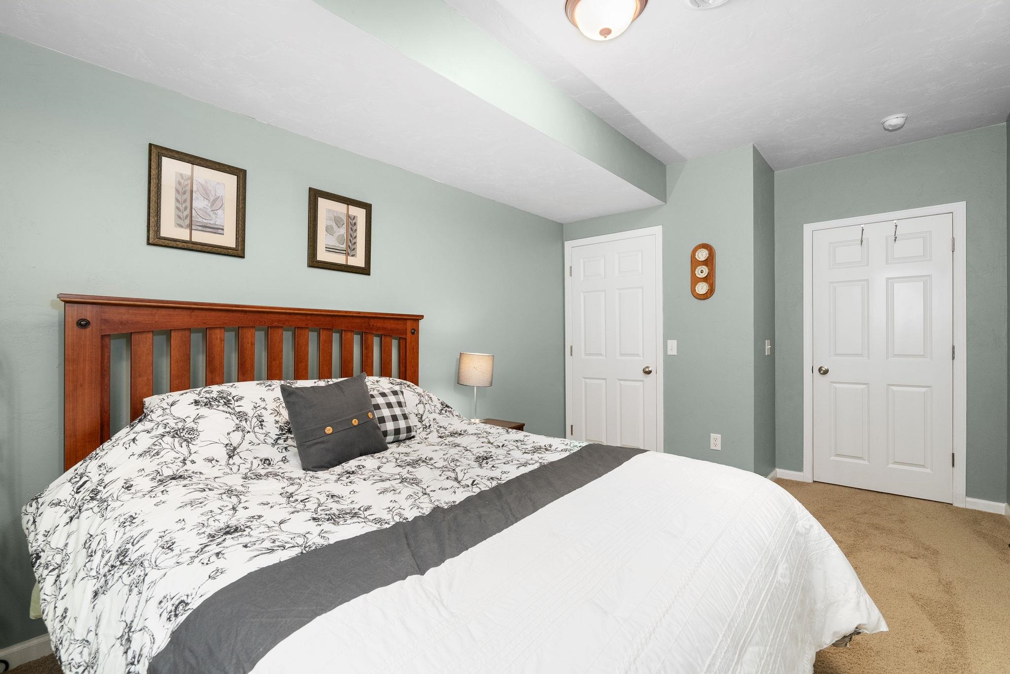 5221 Teaberry Lane