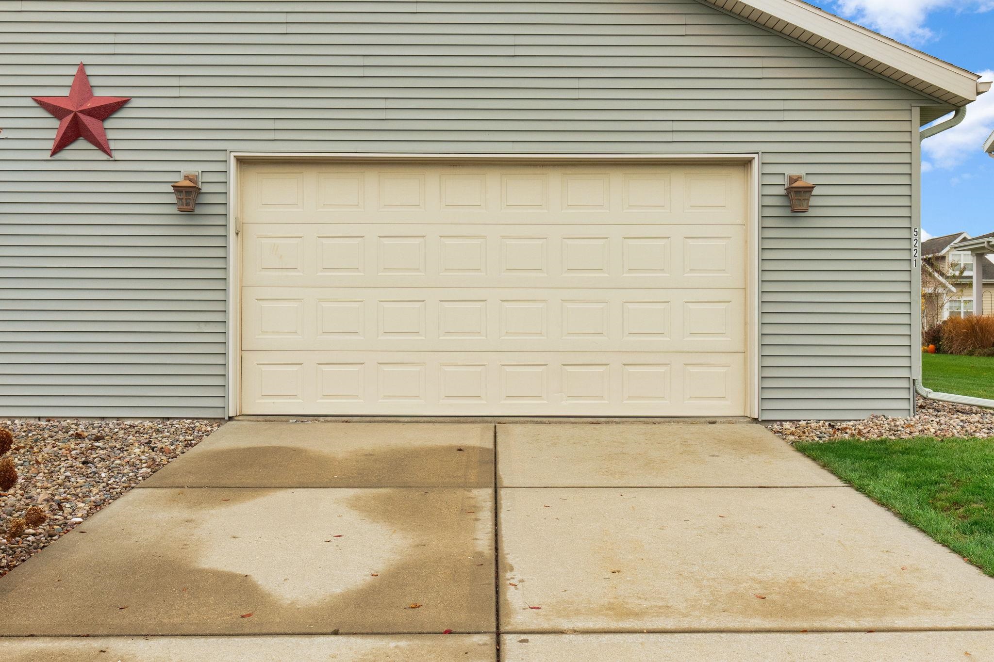 5221 Teaberry Lane