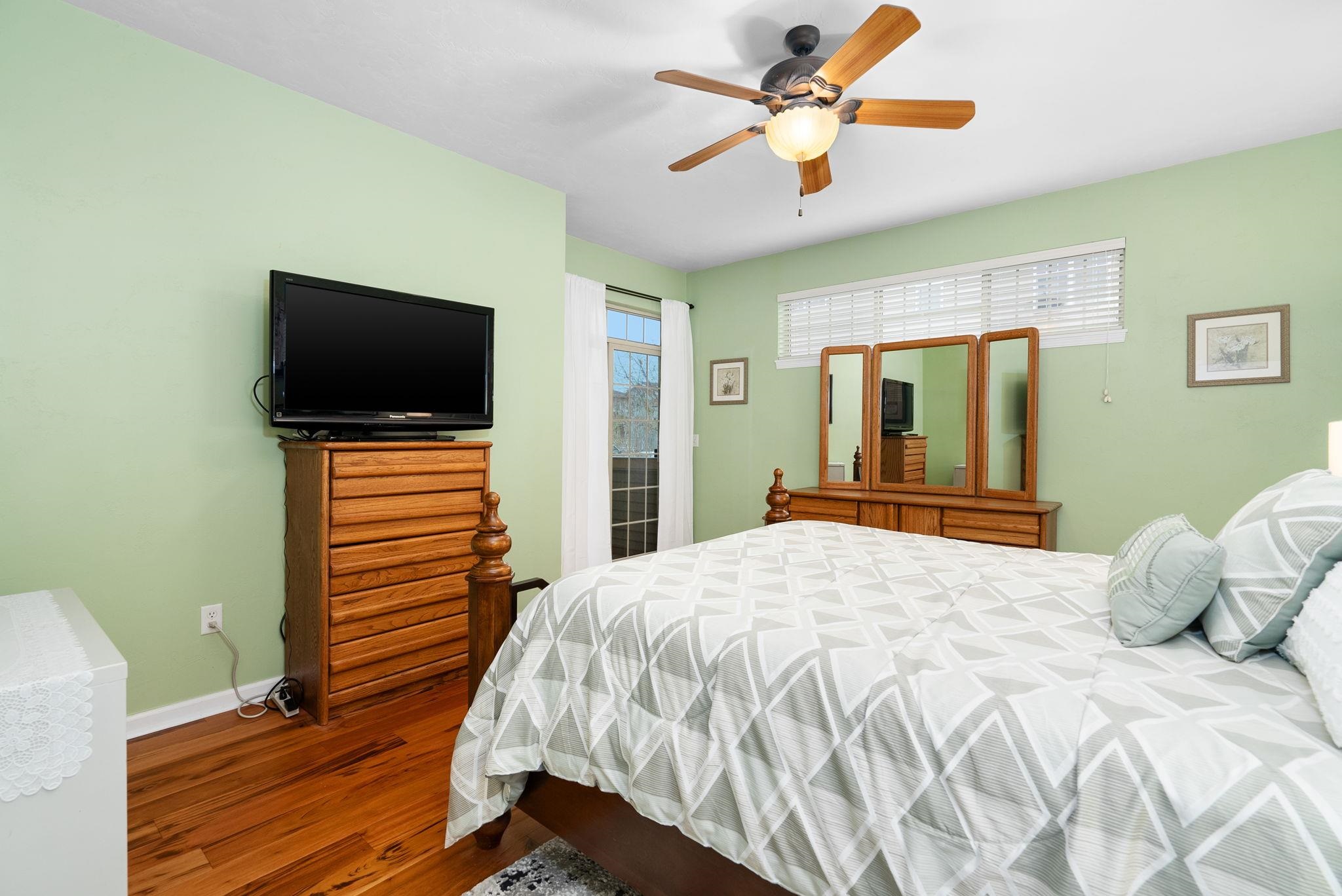 5221 Teaberry Lane