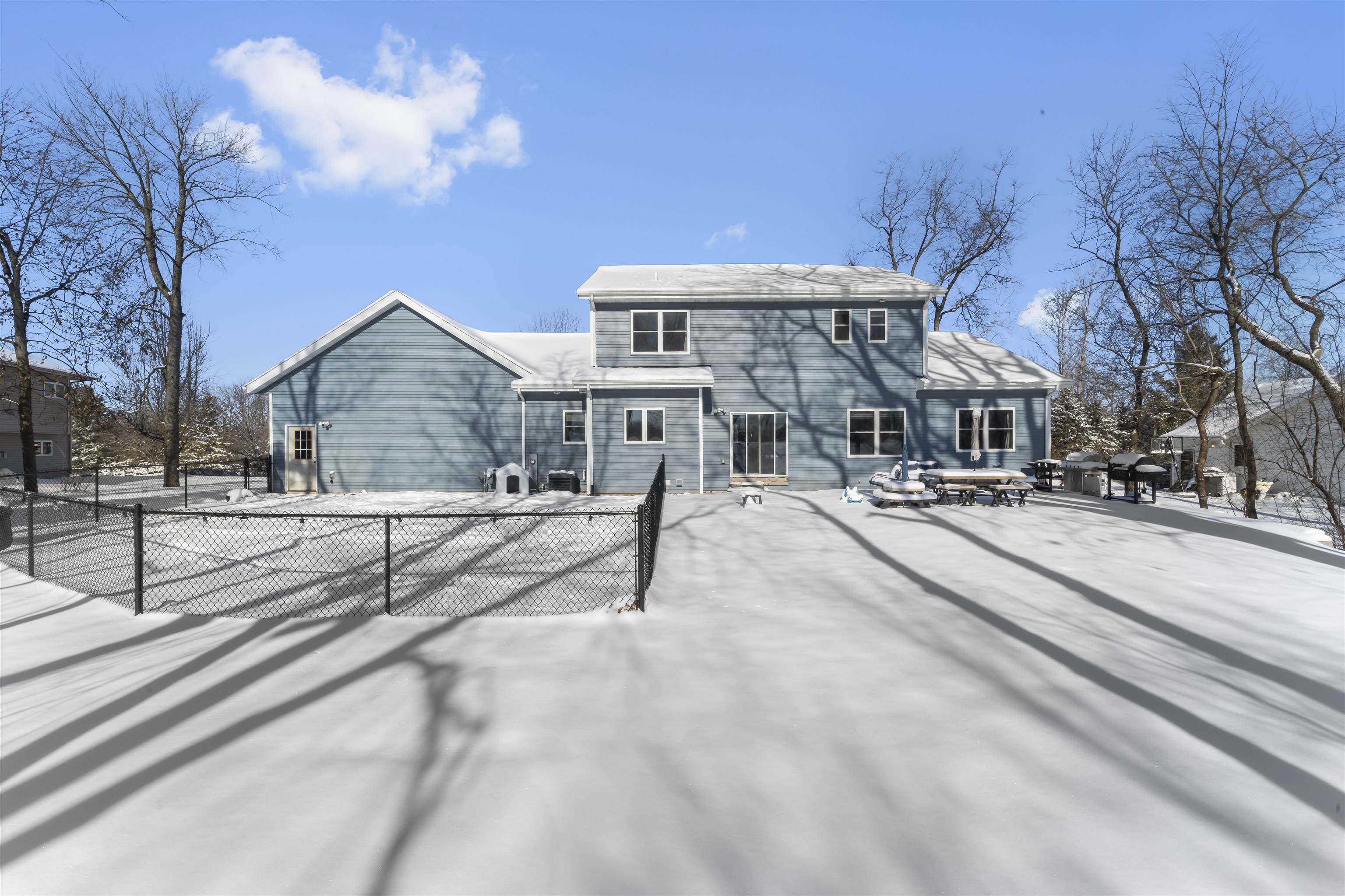 W9221 Forested Road
