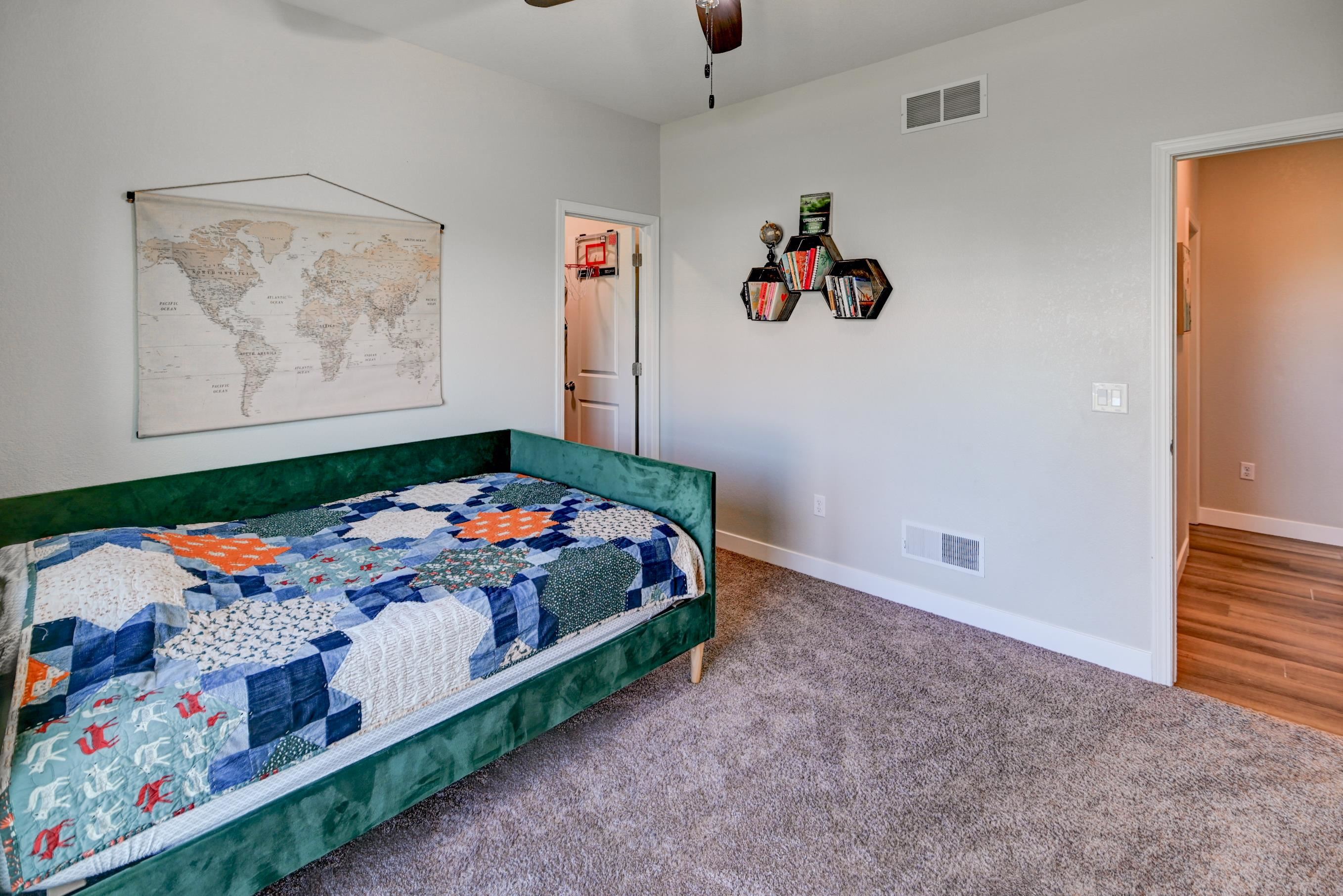6637 Tartan Trail
