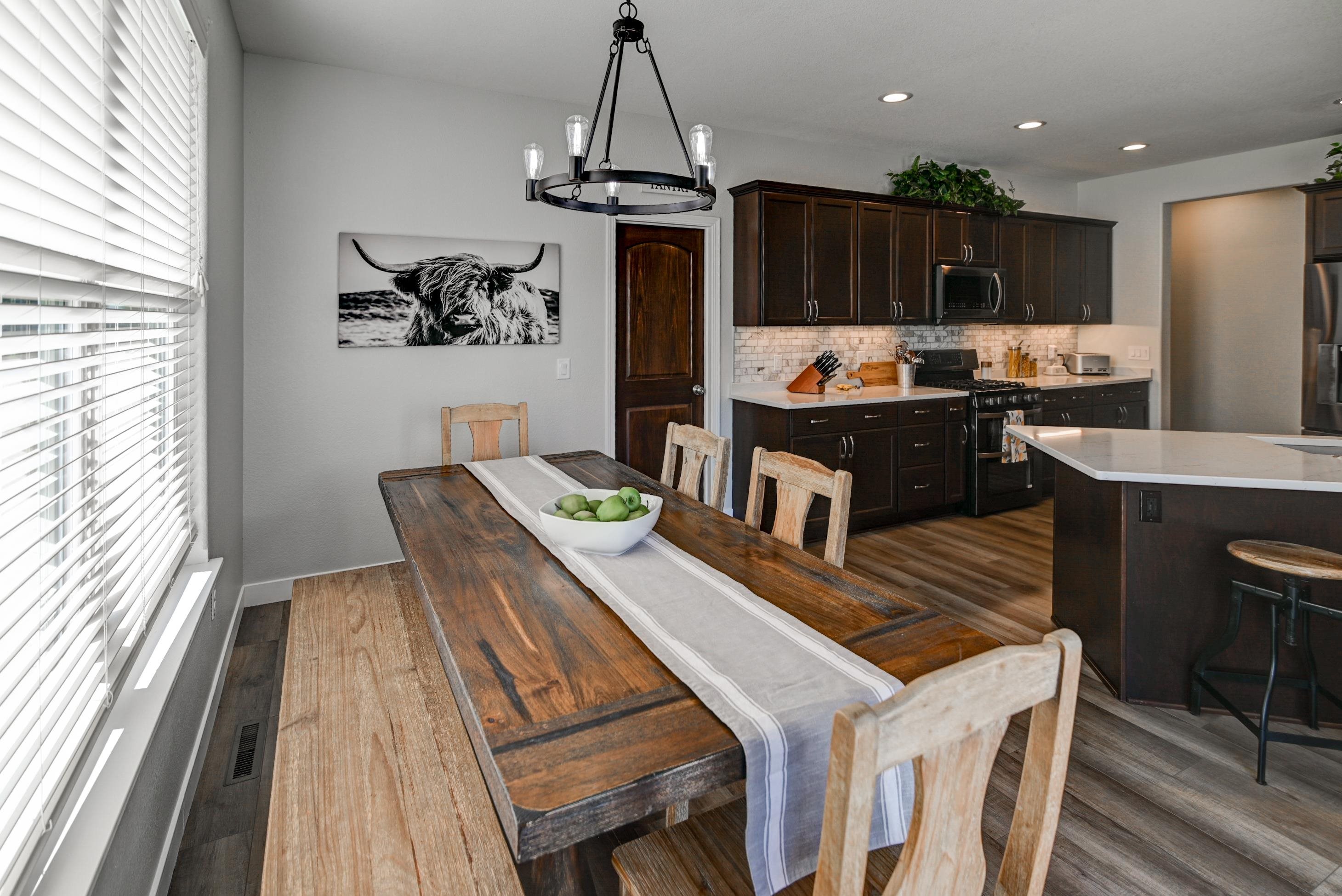 6637 Tartan Trail