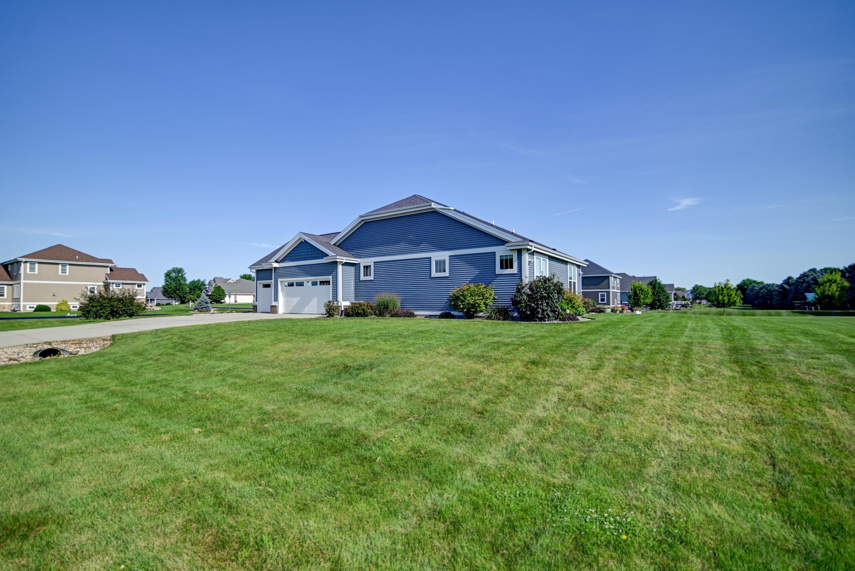 6637 Tartan Trail