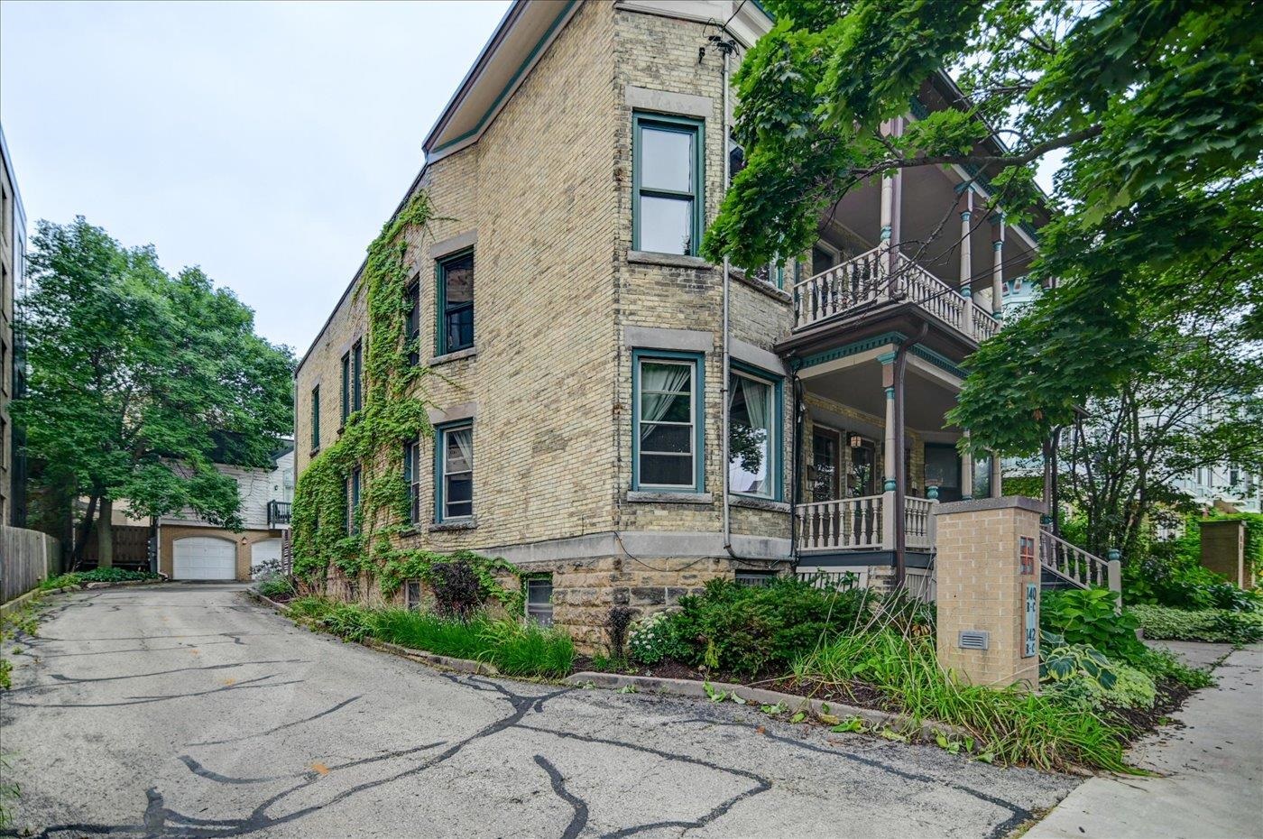 146 S Hancock Street 2