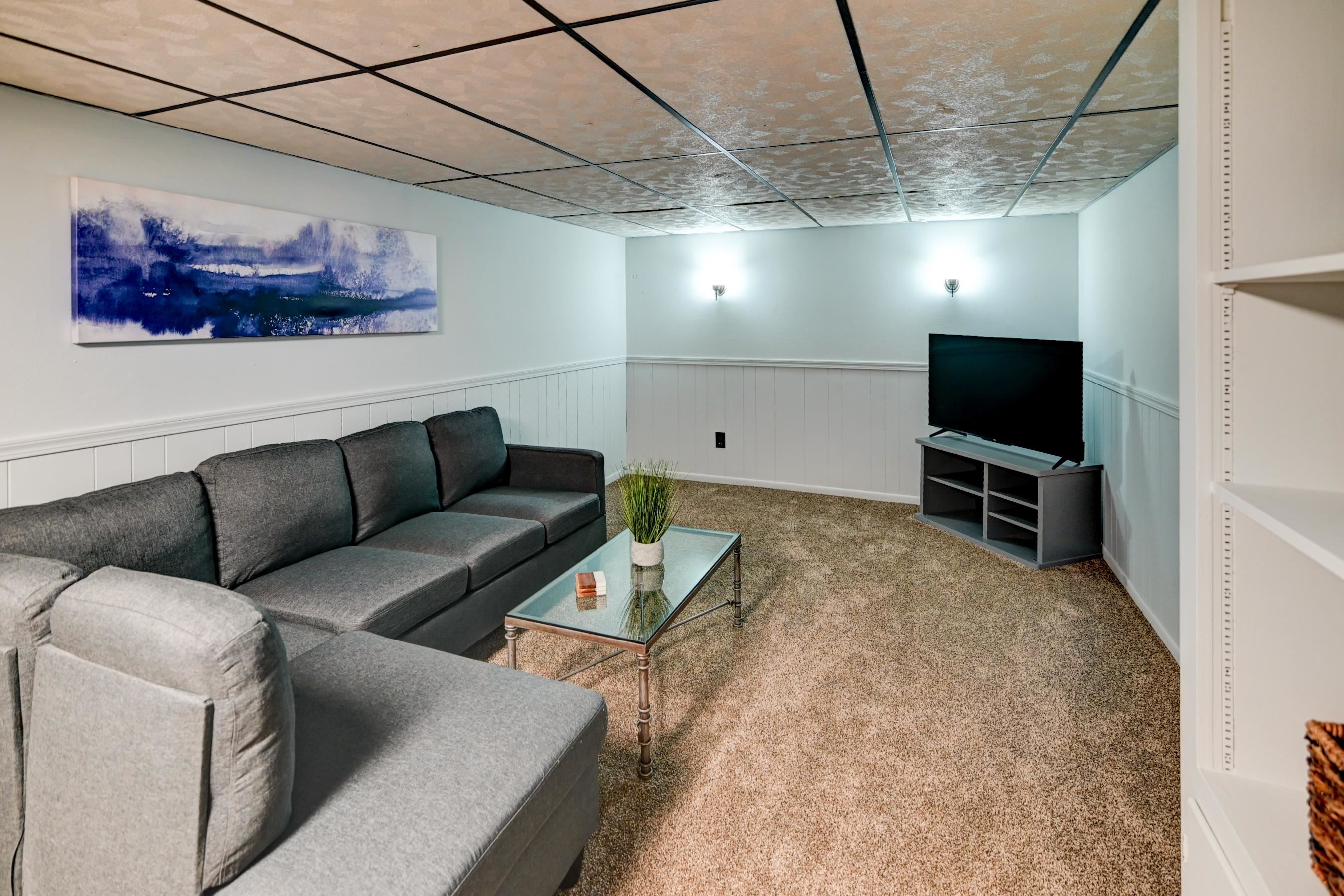 1618 Angel Crest Way