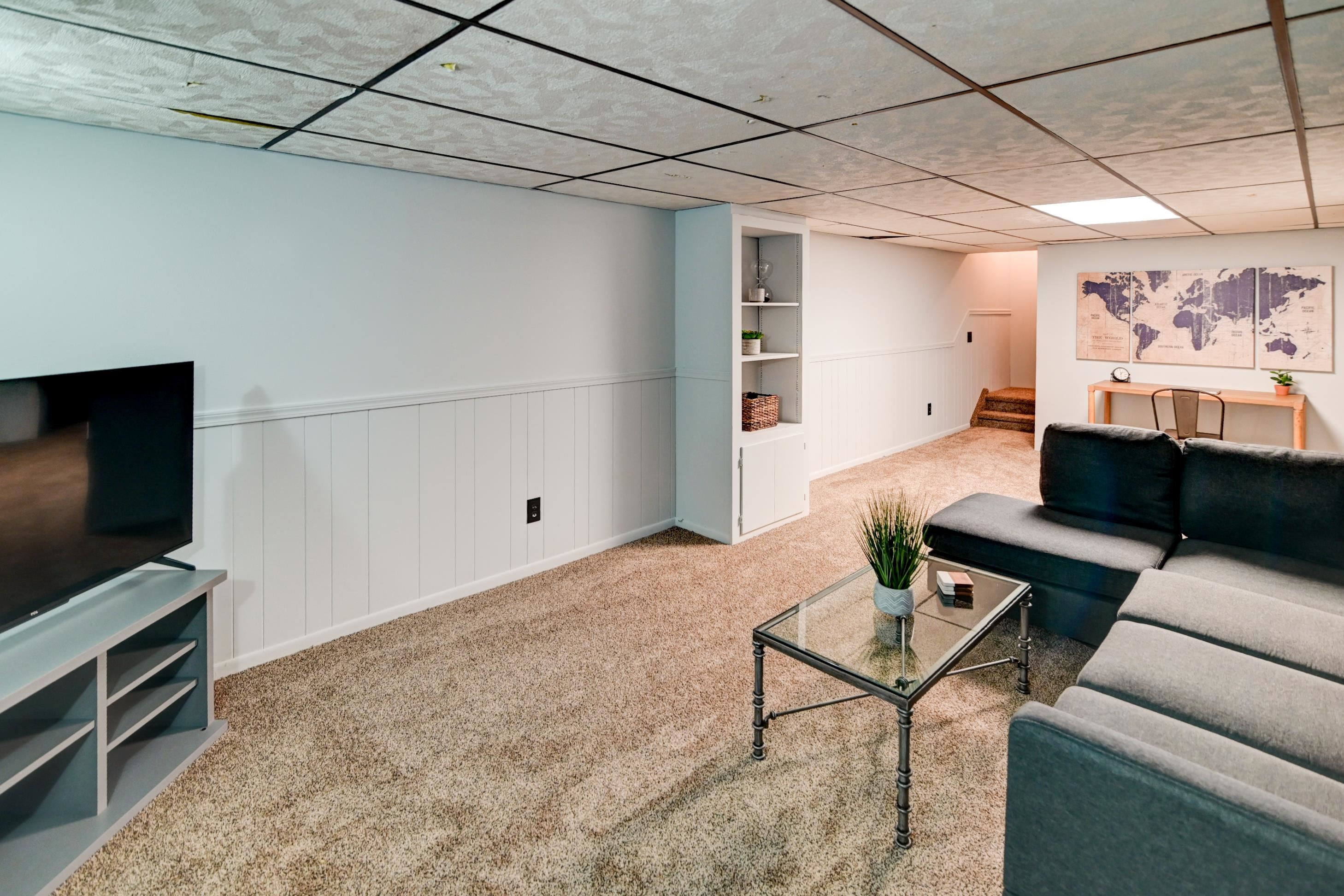 1618 Angel Crest Way