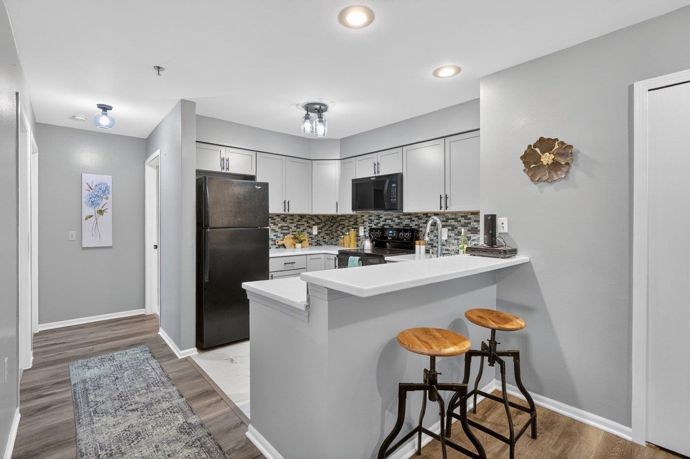 203 Kearney Way 104