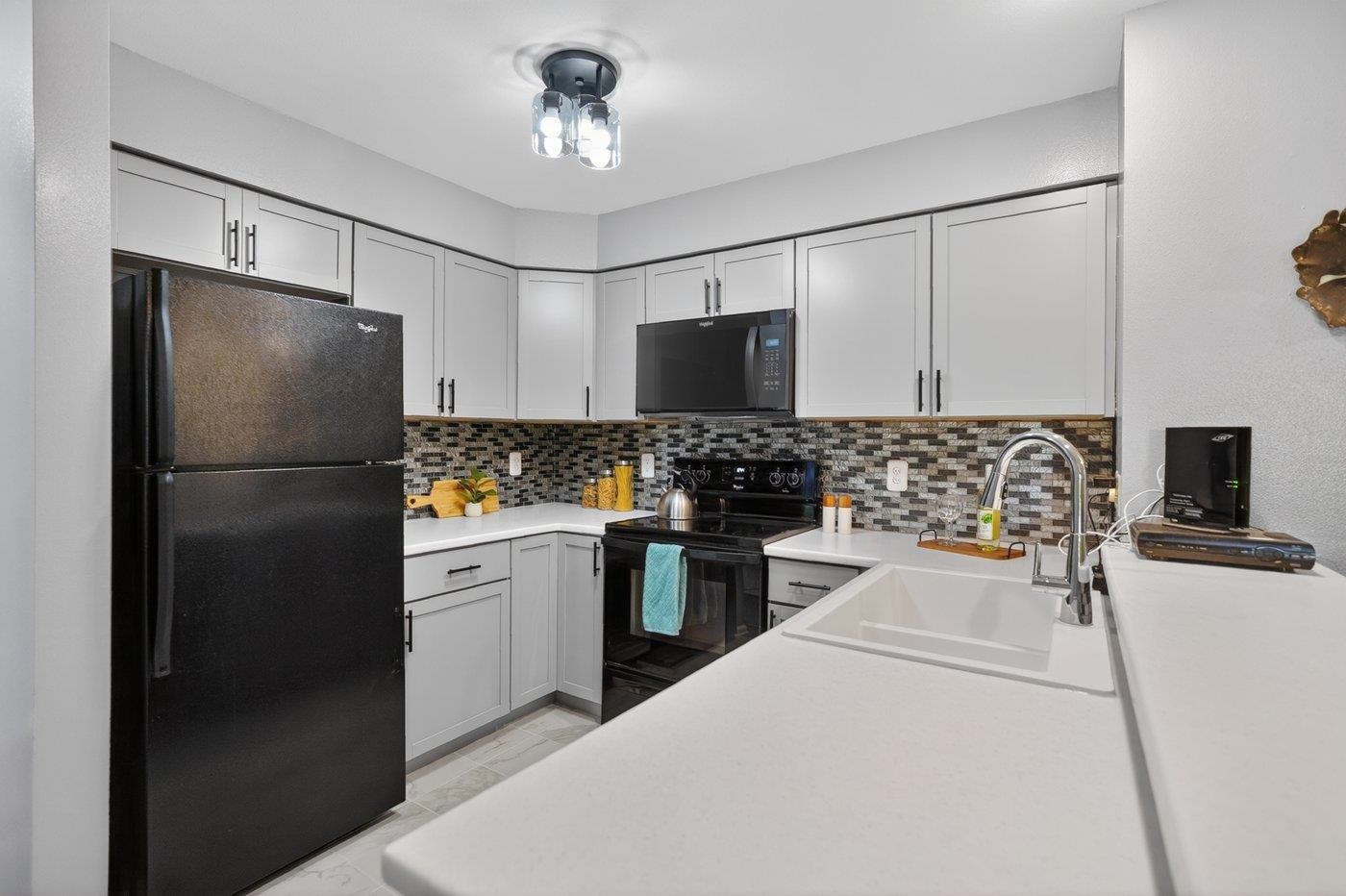 203 Kearney Way 104
