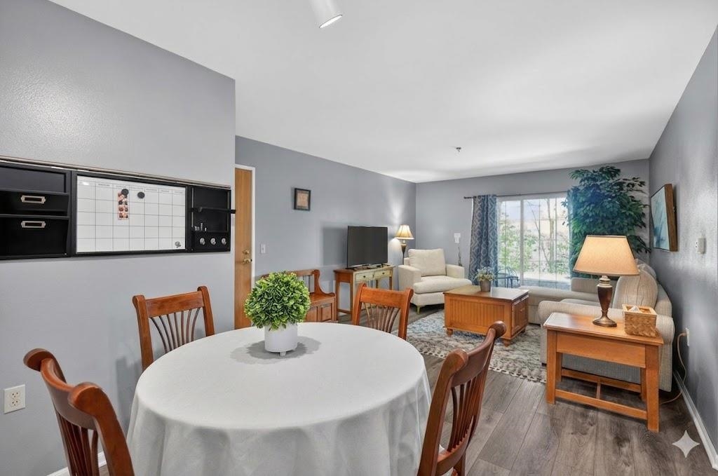 203 Kearney Way 104